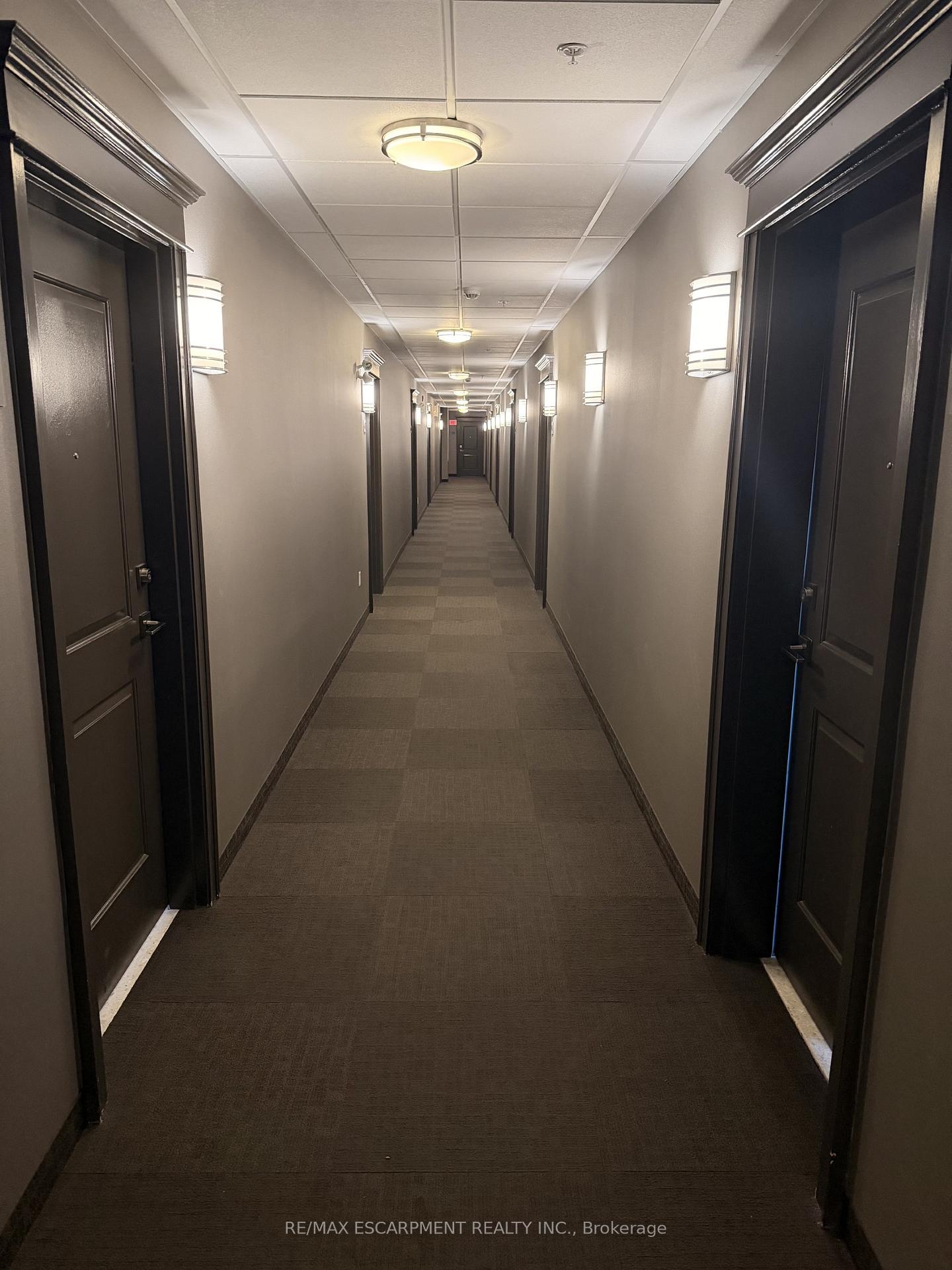 Photo 5 of Unit 408, 5010 Corporate Drive, Burlington, Uptown — HOMEH