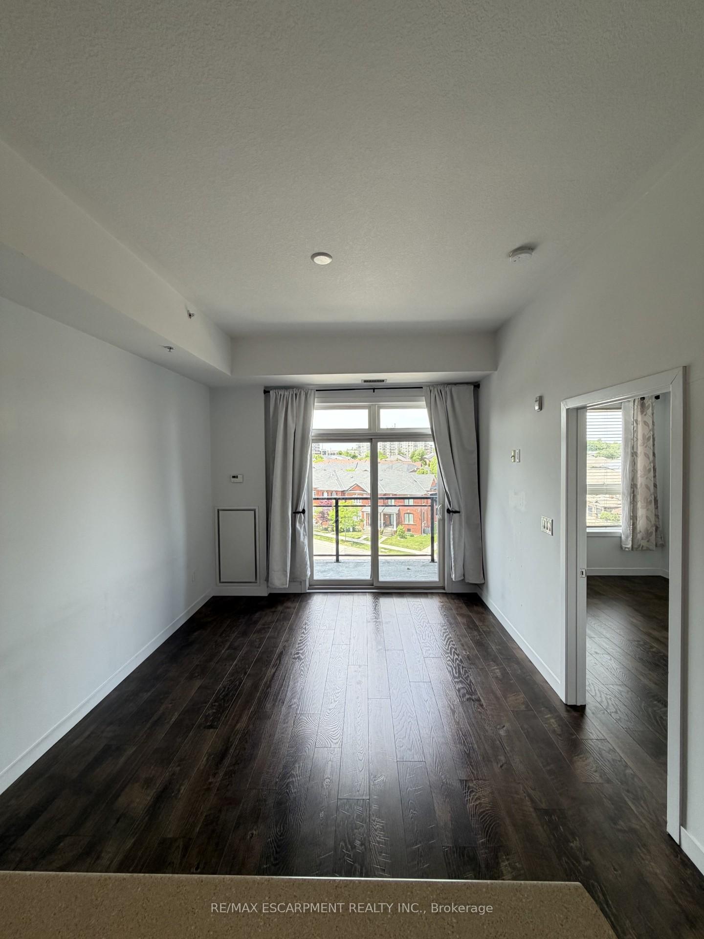 Photo 9 of Unit 408, 5010 Corporate Drive, Burlington, Uptown — HOMEH