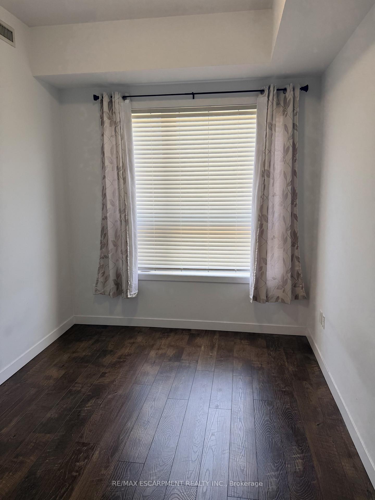 Photo 11 of Unit 408, 5010 Corporate Drive, Burlington, Uptown — HOMEH
