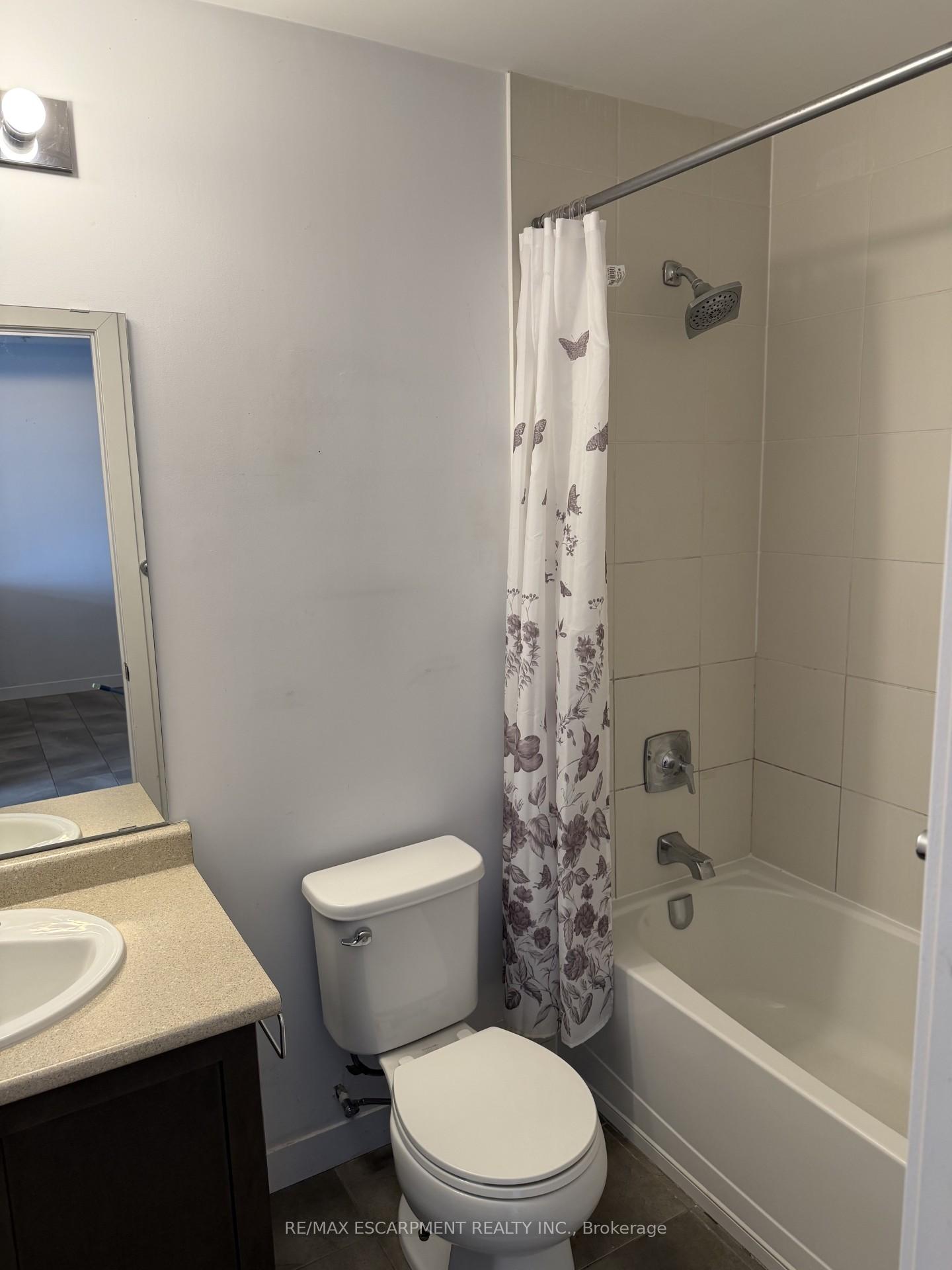 Photo 13 of Unit 408, 5010 Corporate Drive, Burlington, Uptown — HOMEH