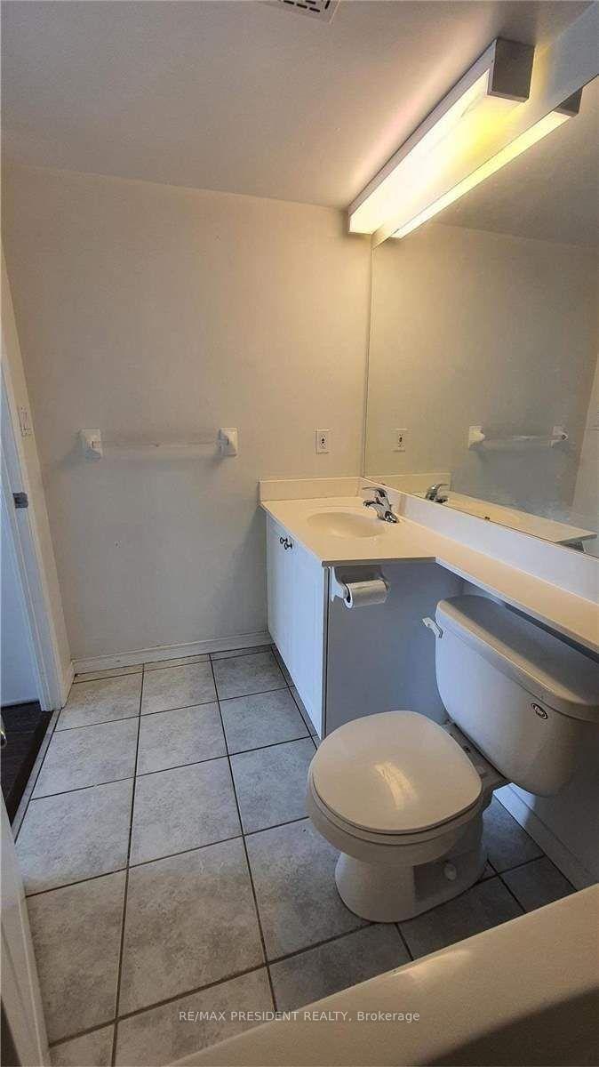 Photo 16 of Unit 501, 300 Ray Lawson Boulevard, Brampton, Fletcher's Creek South — HOMEH