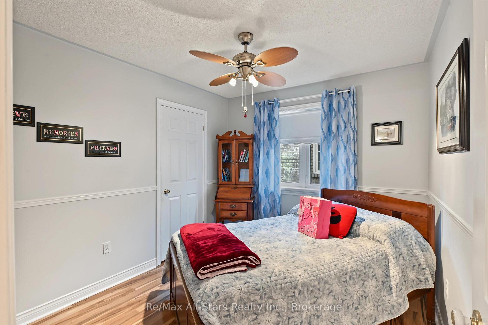 Photo 23 of 9 Hillview Drive, Kawartha Lakes, Bobcaygeon — HOMEH