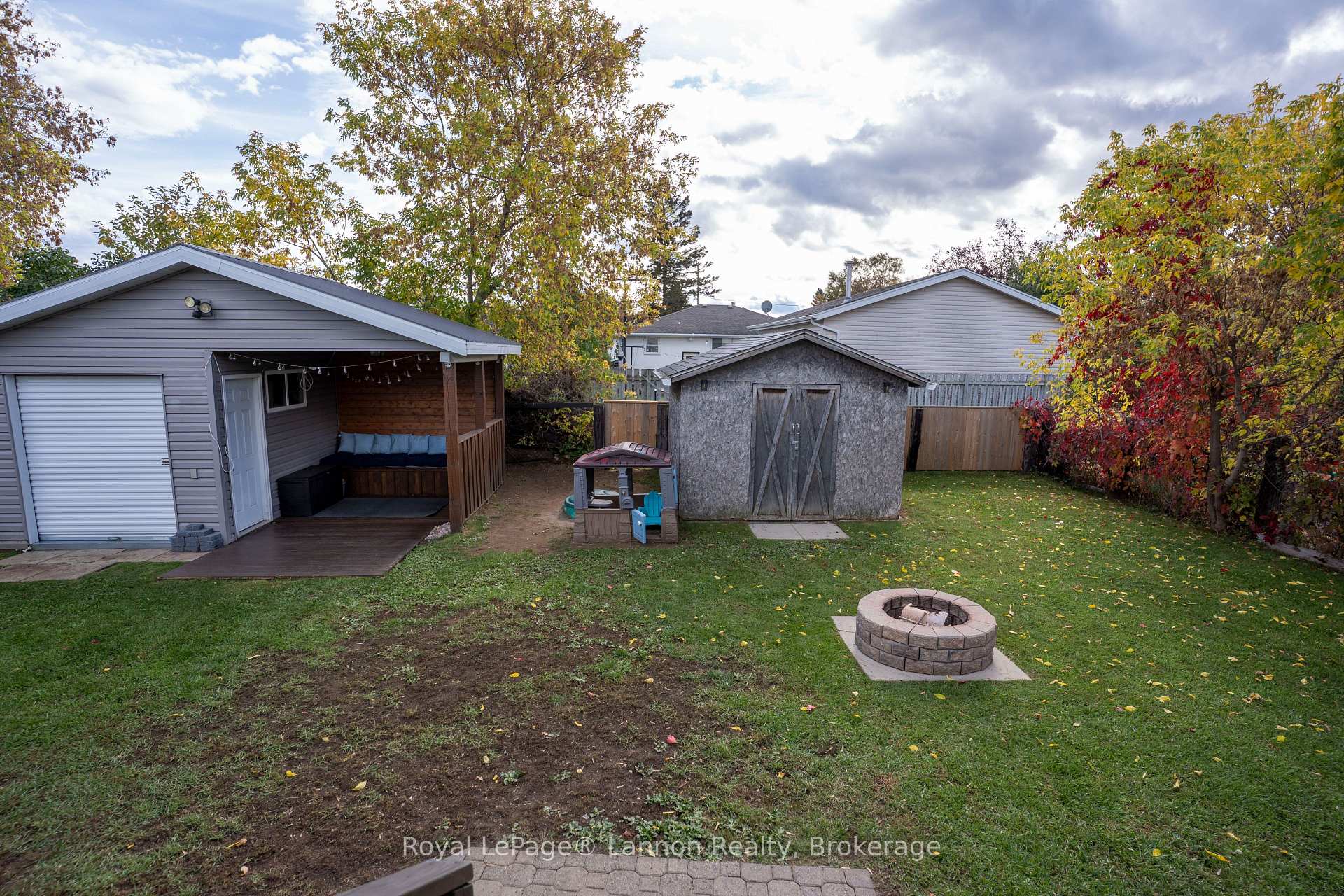 Photo 4 of 95 Oswald Street, Thunder Bay, Shuniah — HOMEH