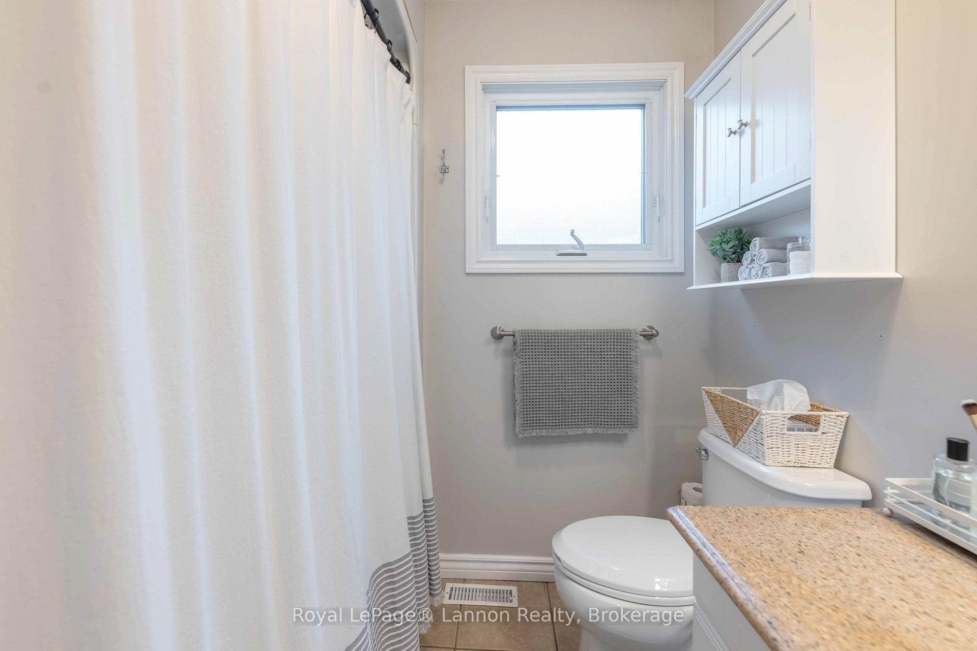 Photo 20 of 95 Oswald Street, Thunder Bay, Shuniah — HOMEH