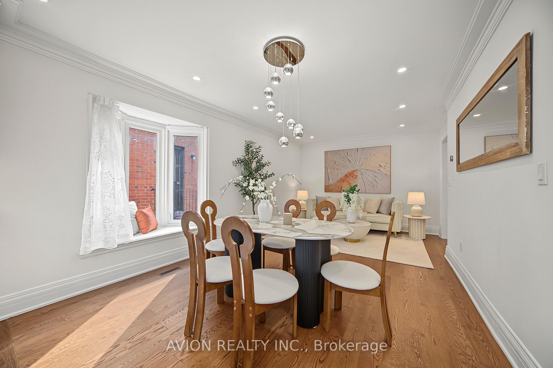 Photo 11 of 232 Green Lane, Markham, Thornlea — HOMEH