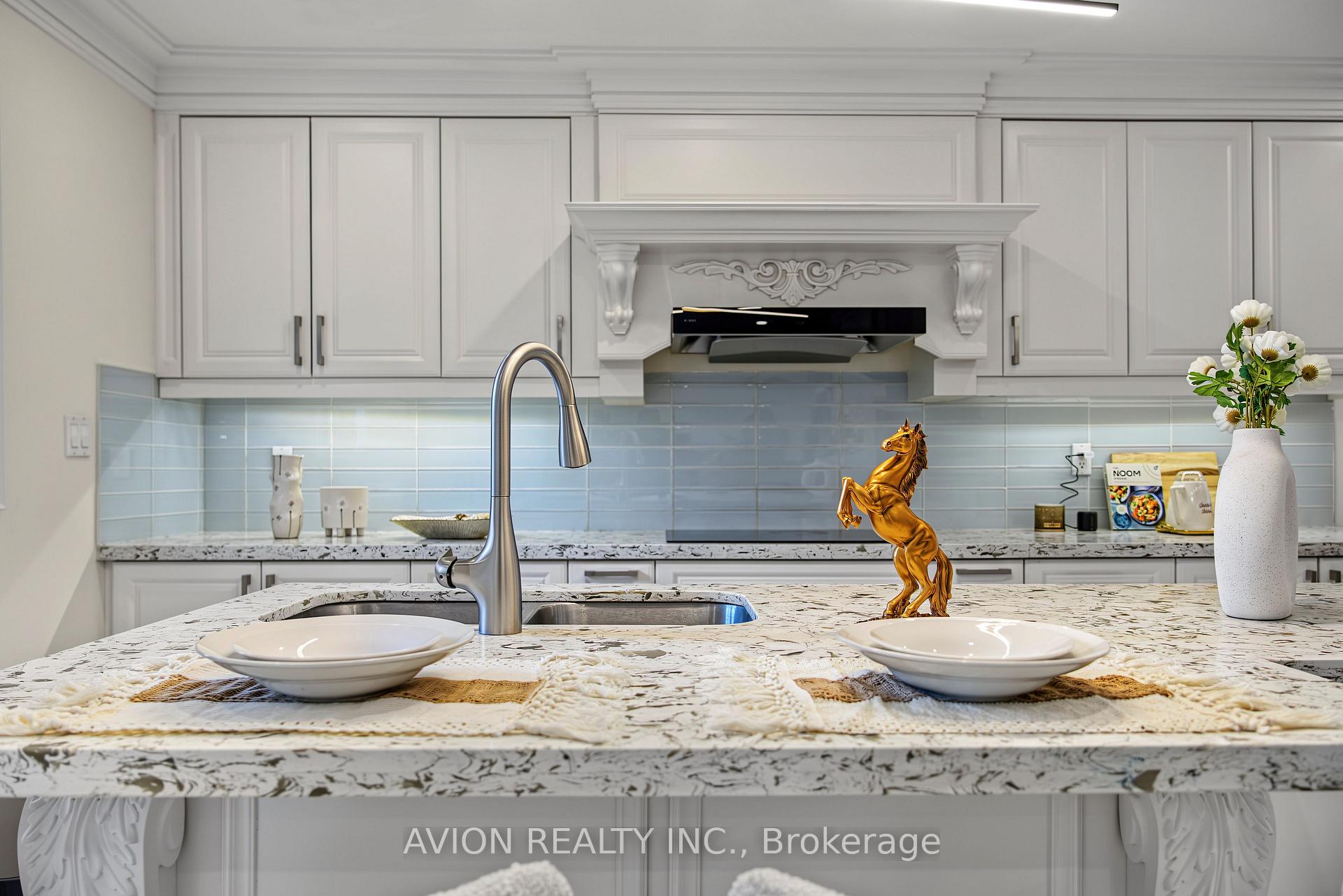 Photo 15 of 232 Green Lane, Markham, Thornlea — HOMEH