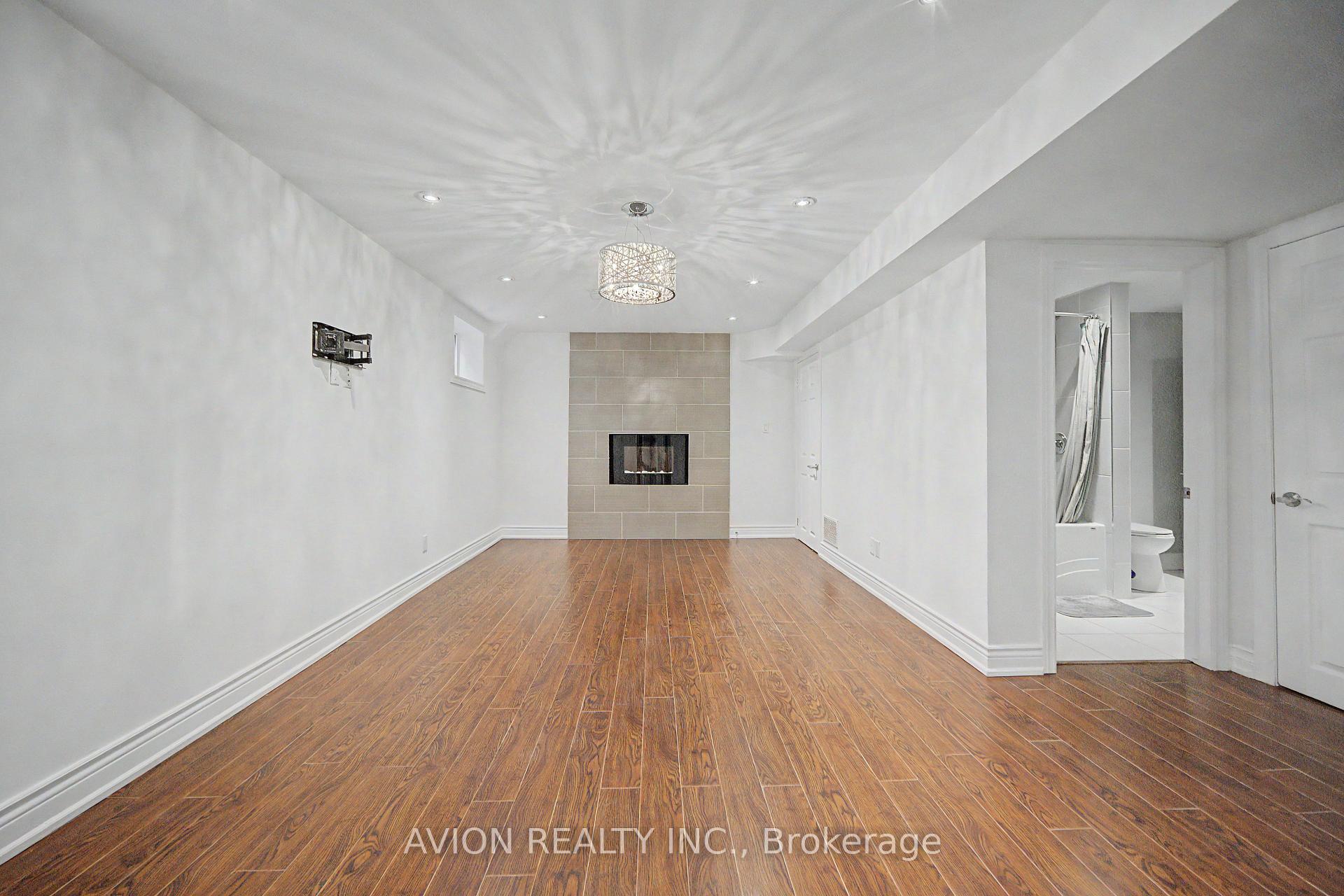 Photo 44 of 232 Green Lane, Markham, Thornlea — HOMEH