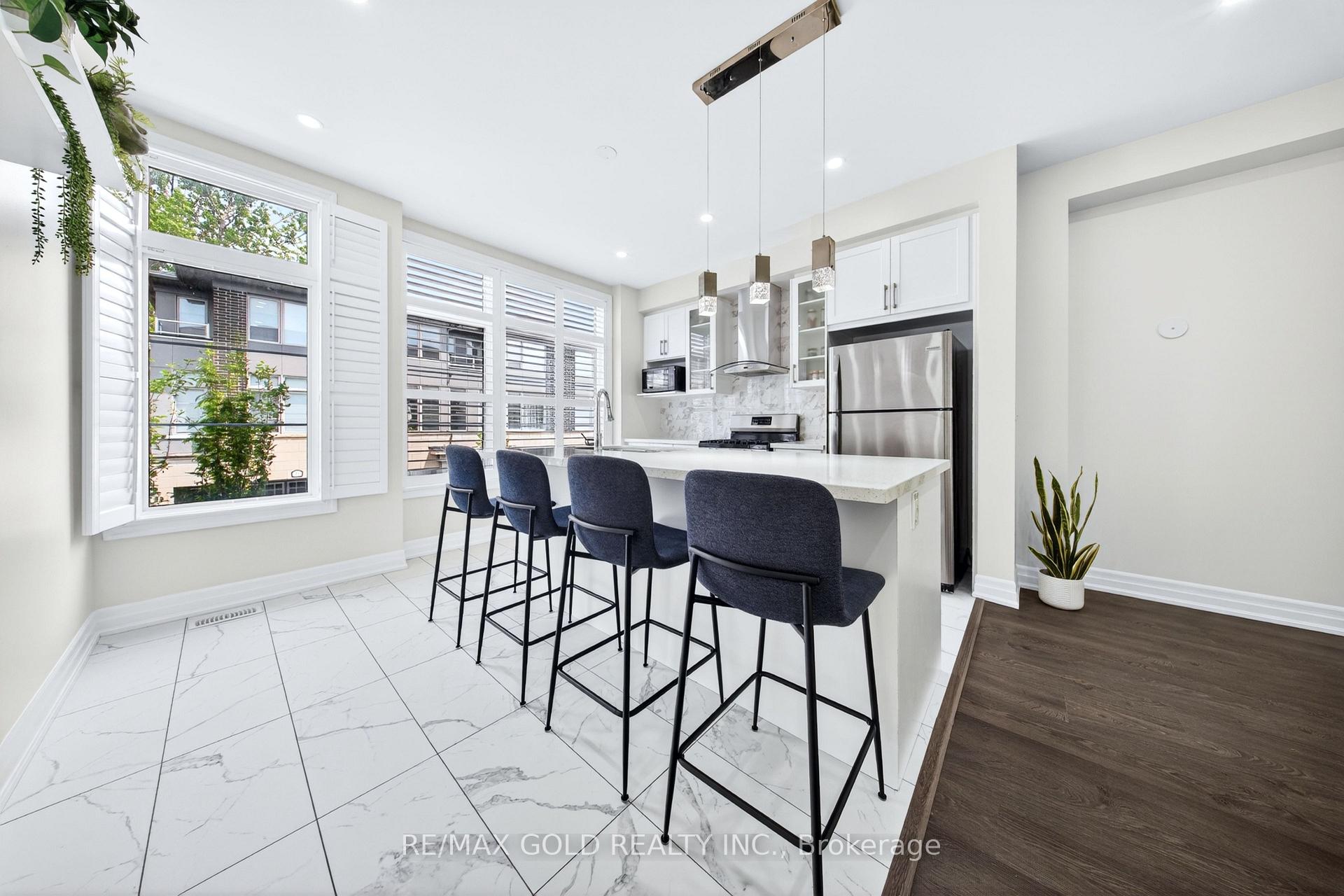 Photo 16 of Unit 12, 384 Arctic Red Drive, Oshawa, Windfields — HOMEH
