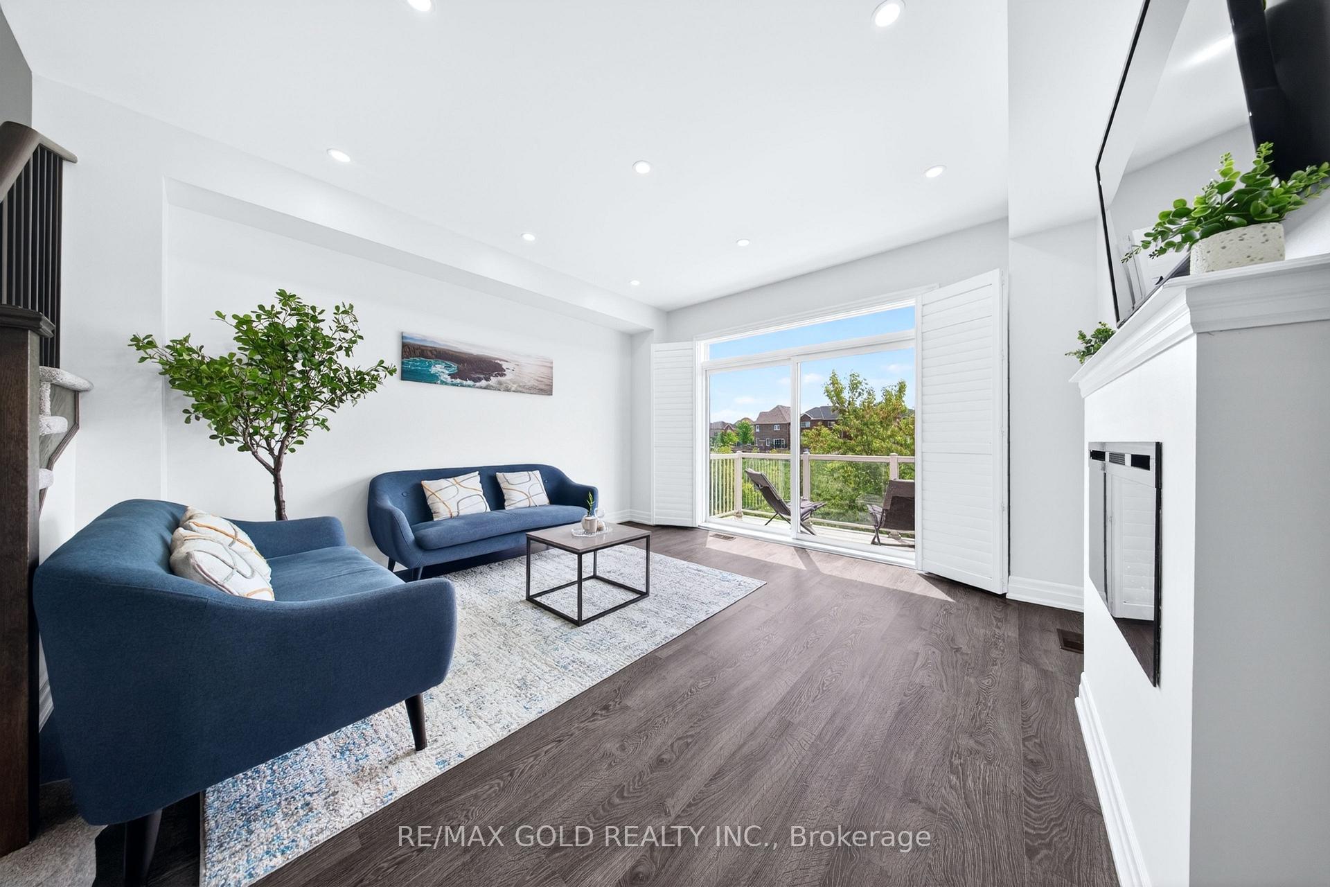 Photo 20 of Unit 12, 384 Arctic Red Drive, Oshawa, Windfields — HOMEH