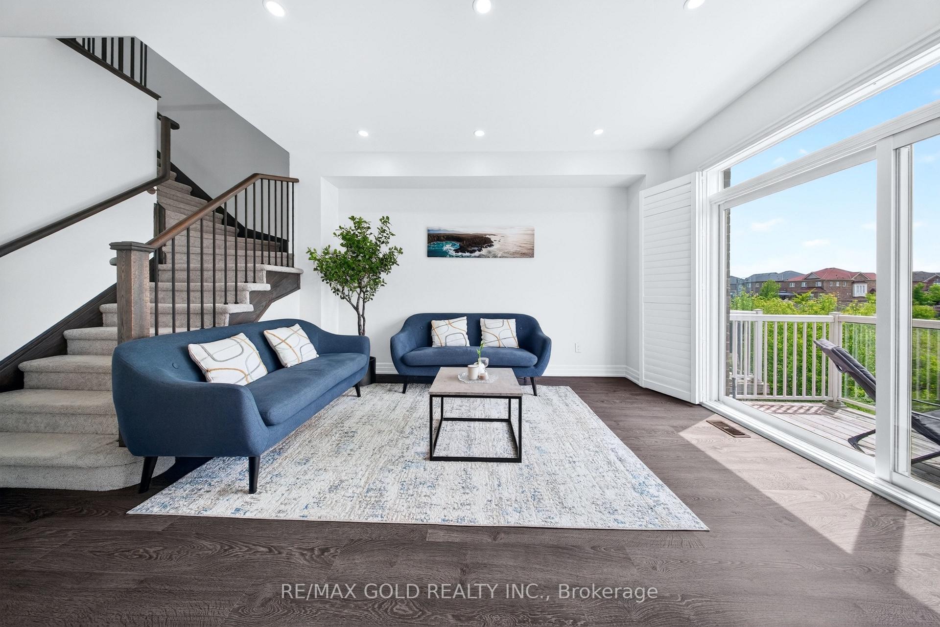 Photo 21 of Unit 12, 384 Arctic Red Drive, Oshawa, Windfields — HOMEH