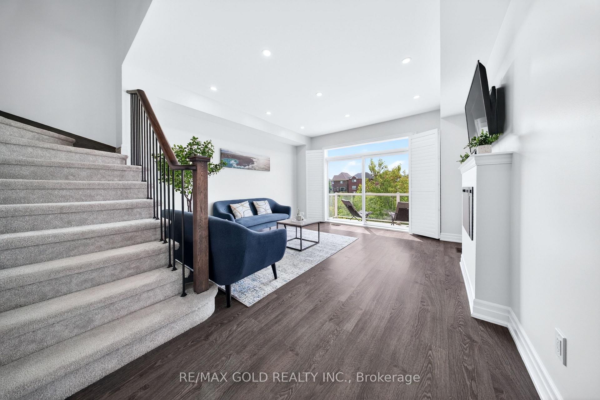 Photo 25 of Unit 12, 384 Arctic Red Drive, Oshawa, Windfields — HOMEH