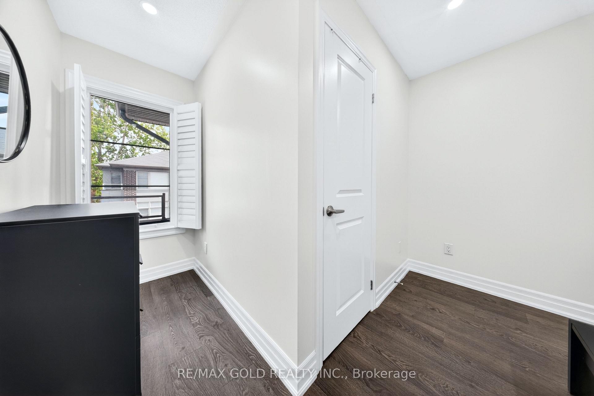 Photo 34 of Unit 12, 384 Arctic Red Drive, Oshawa, Windfields — HOMEH