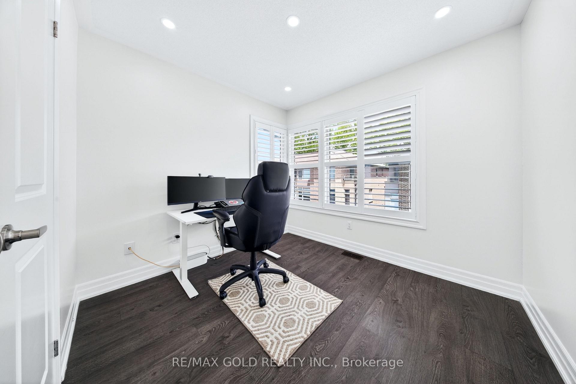 Photo 35 of Unit 12, 384 Arctic Red Drive, Oshawa, Windfields — HOMEH