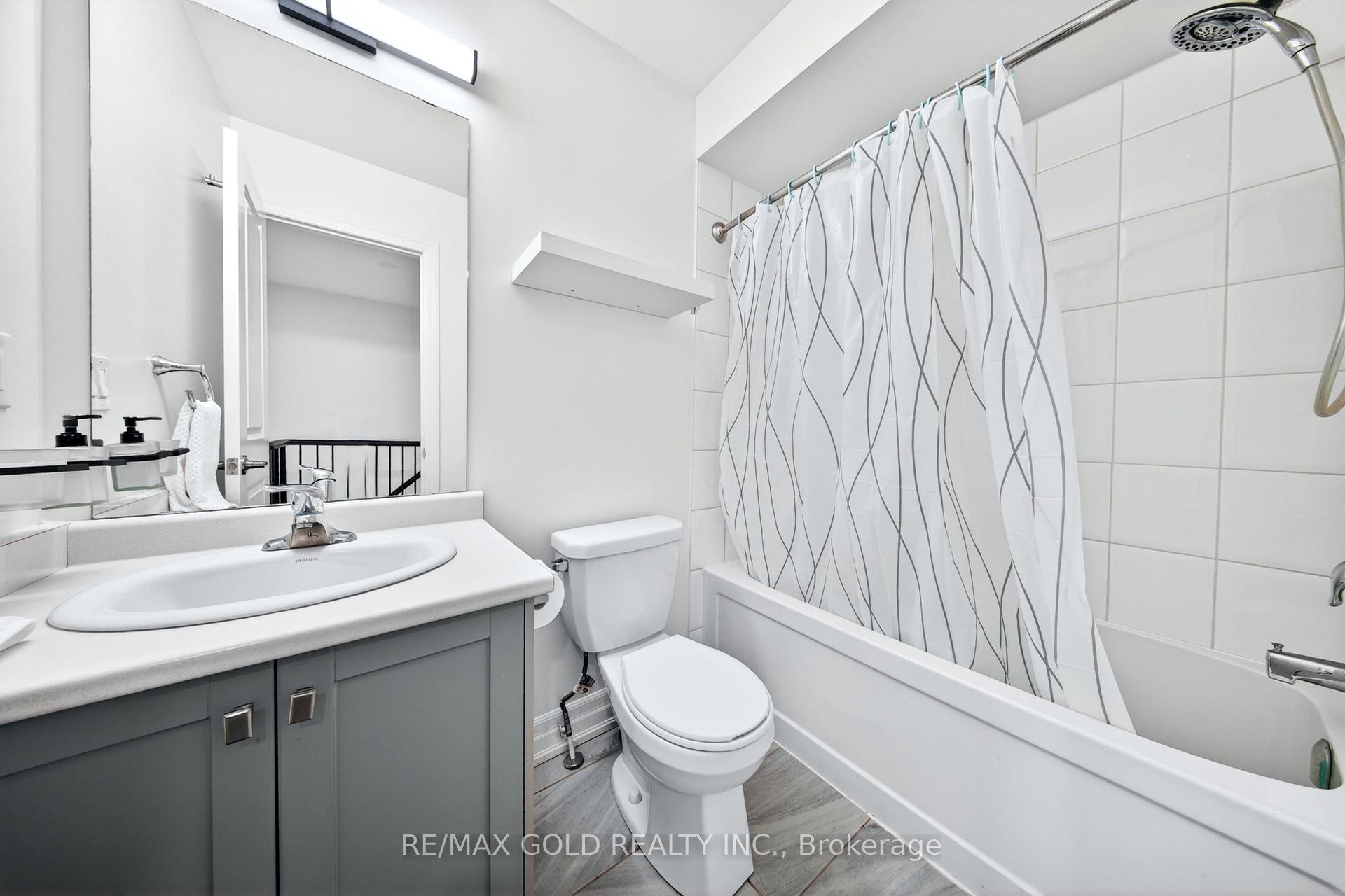Photo 36 of Unit 12, 384 Arctic Red Drive, Oshawa, Windfields — HOMEH