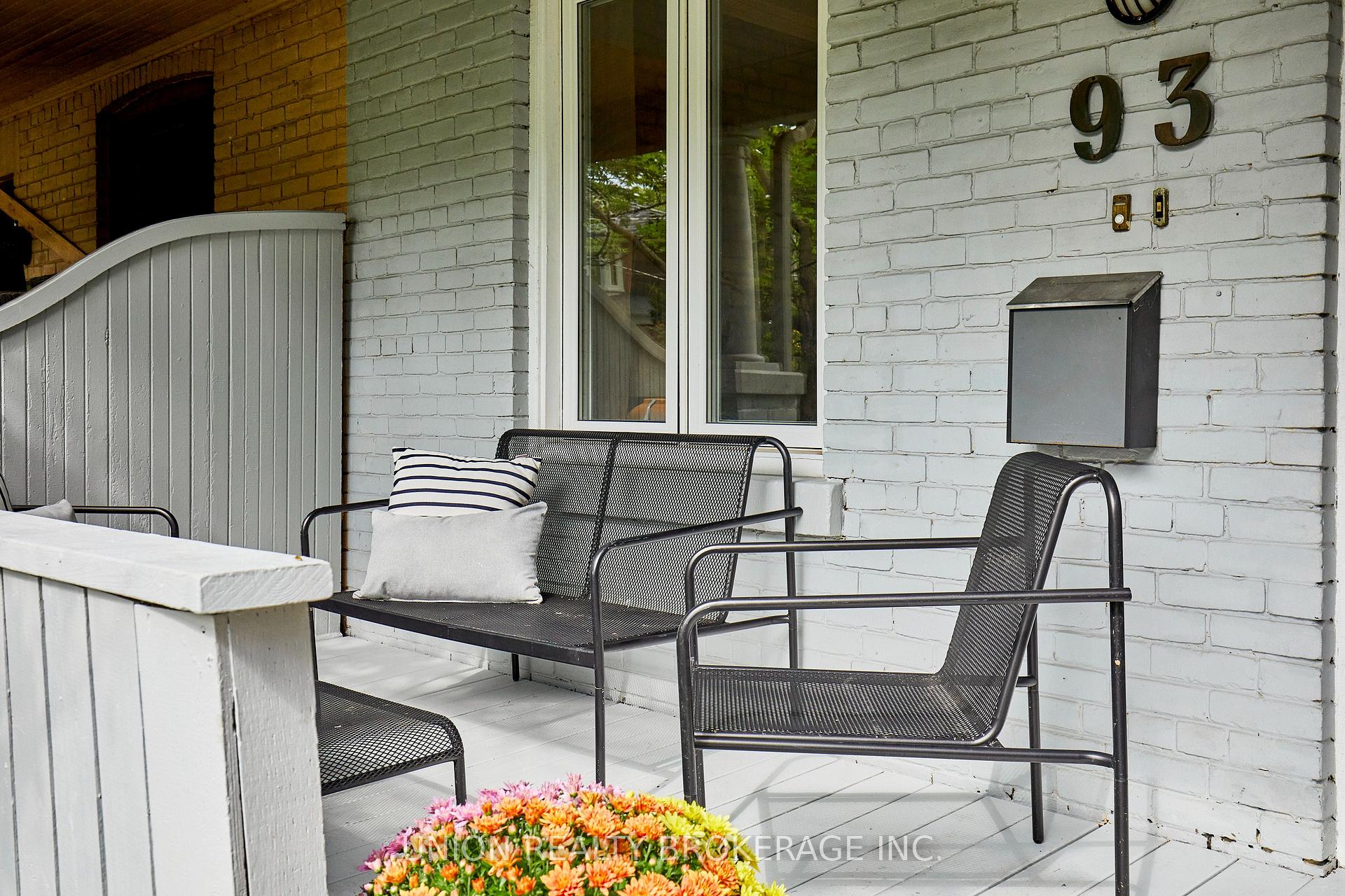 Photo 3 of 93 Rainsford Road, Toronto, The Beaches — HOMEH