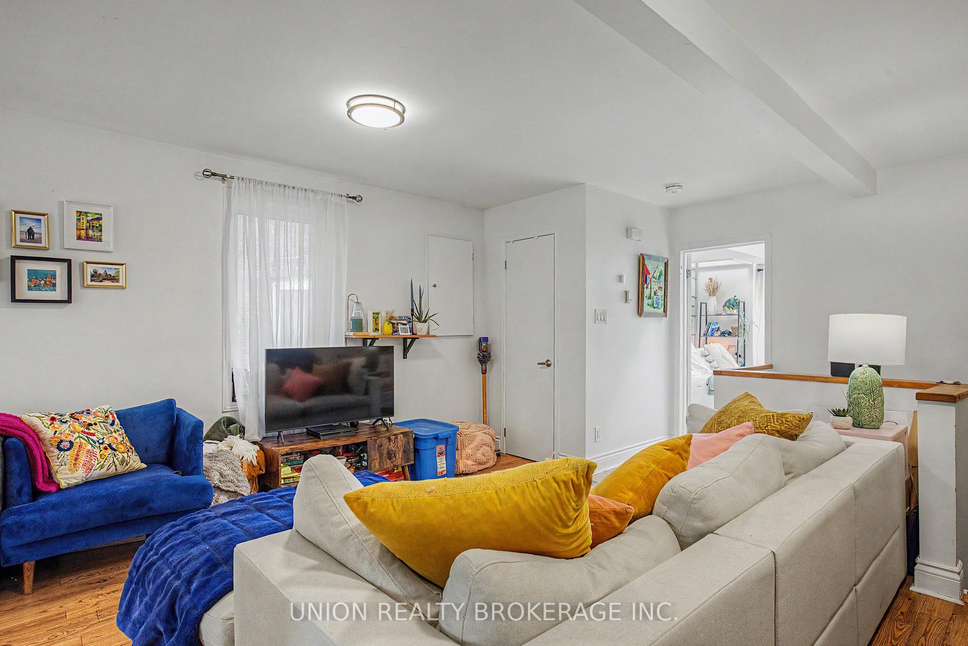 Photo 20 of 93 Rainsford Road, Toronto, The Beaches — HOMEH
