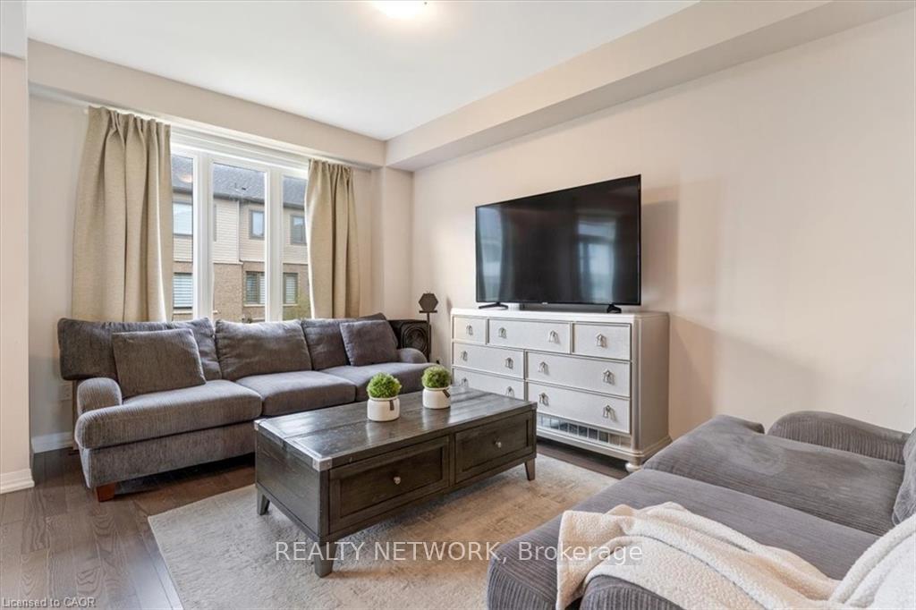 Photo 5 of 329 Provident Way, Hamilton, Mount Hope — HOMEH