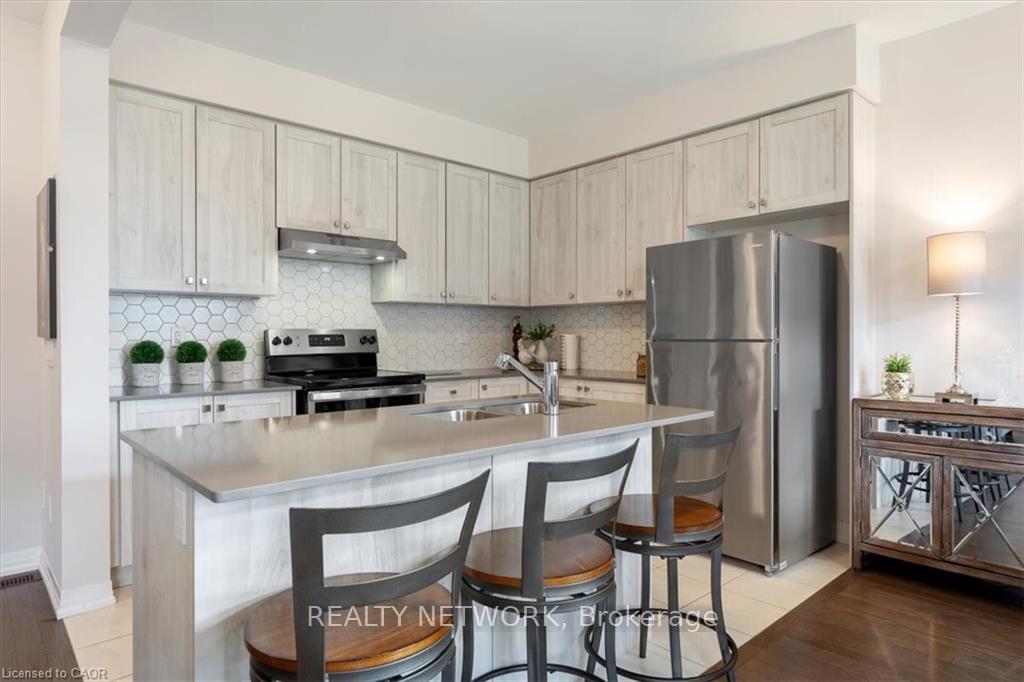 Photo 7 of 329 Provident Way, Hamilton, Mount Hope — HOMEH