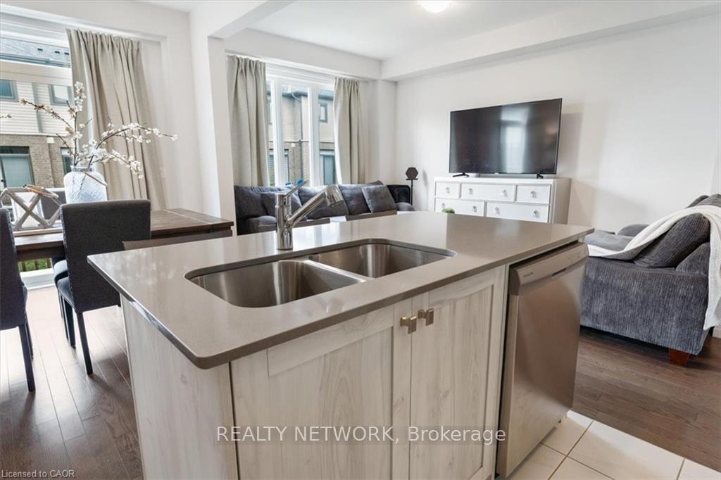 Photo 8 of 329 Provident Way, Hamilton, Mount Hope — HOMEH