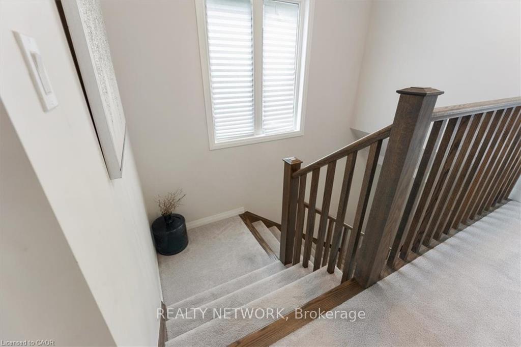 Photo 14 of 329 Provident Way, Hamilton, Mount Hope — HOMEH