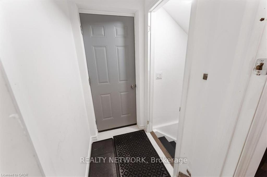 Photo 25 of 329 Provident Way, Hamilton, Mount Hope — HOMEH