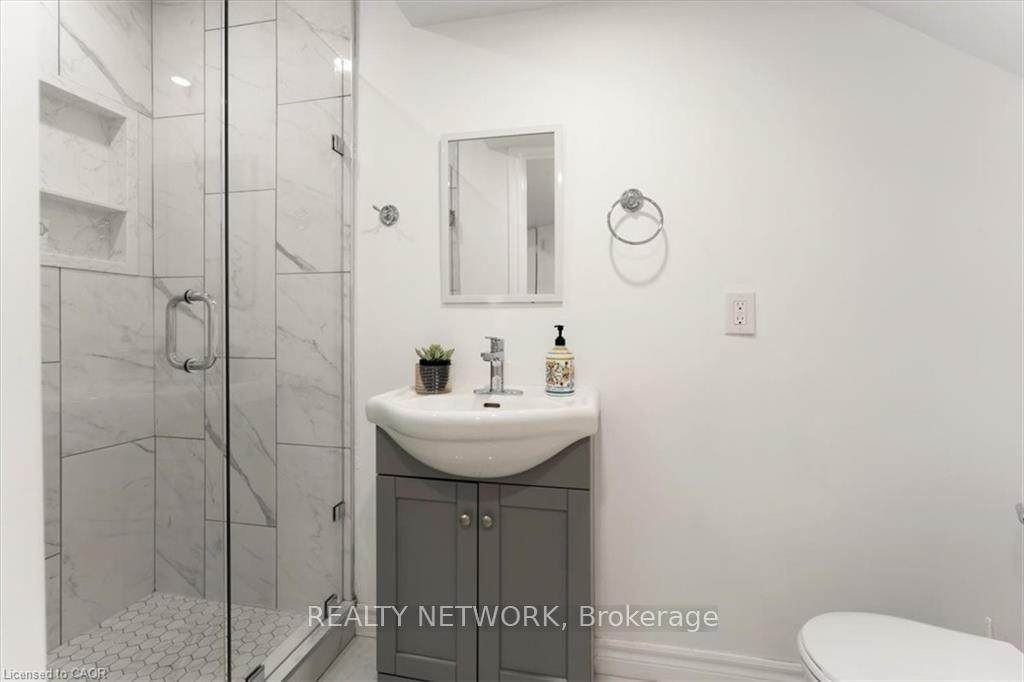 Photo 30 of 329 Provident Way, Hamilton, Mount Hope — HOMEH