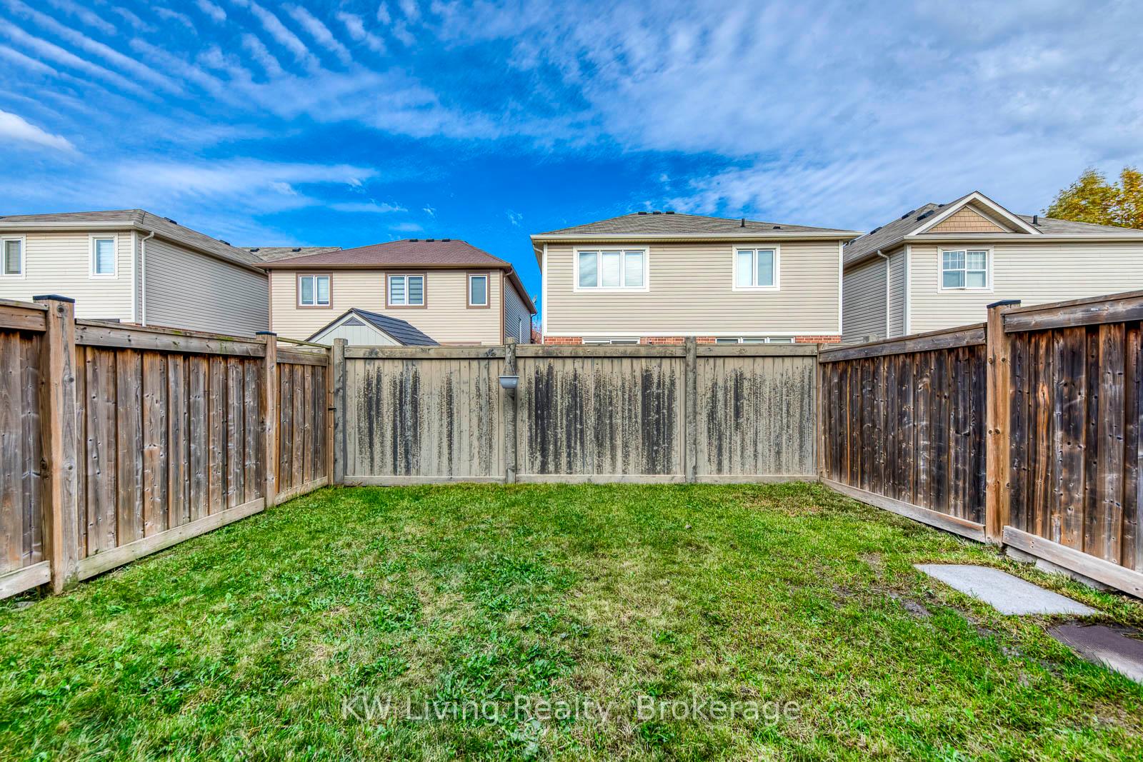 Photo 37 of 348 Chuchmach Close, Milton, Willmott — HOMEH