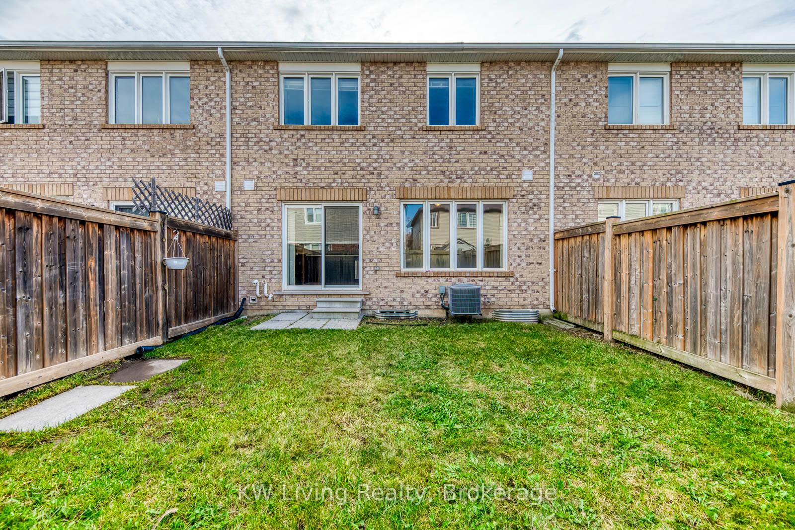 Photo 38 of 348 Chuchmach Close, Milton, Willmott — HOMEH
