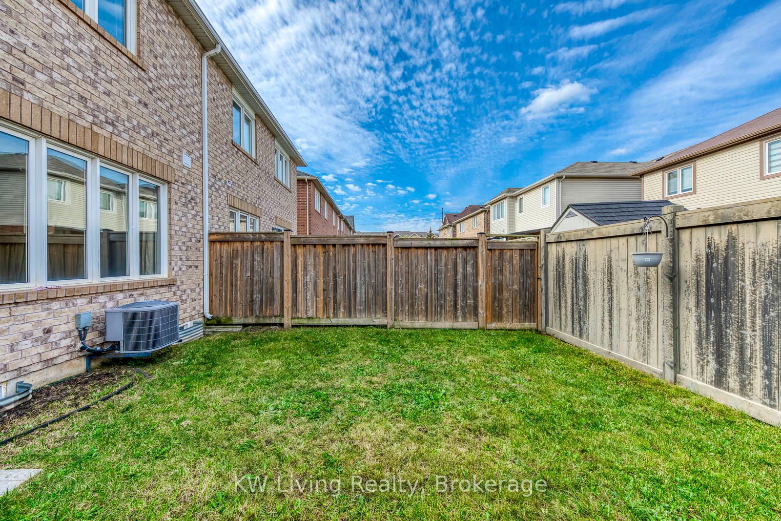 Photo 40 of 348 Chuchmach Close, Milton, Willmott — HOMEH
