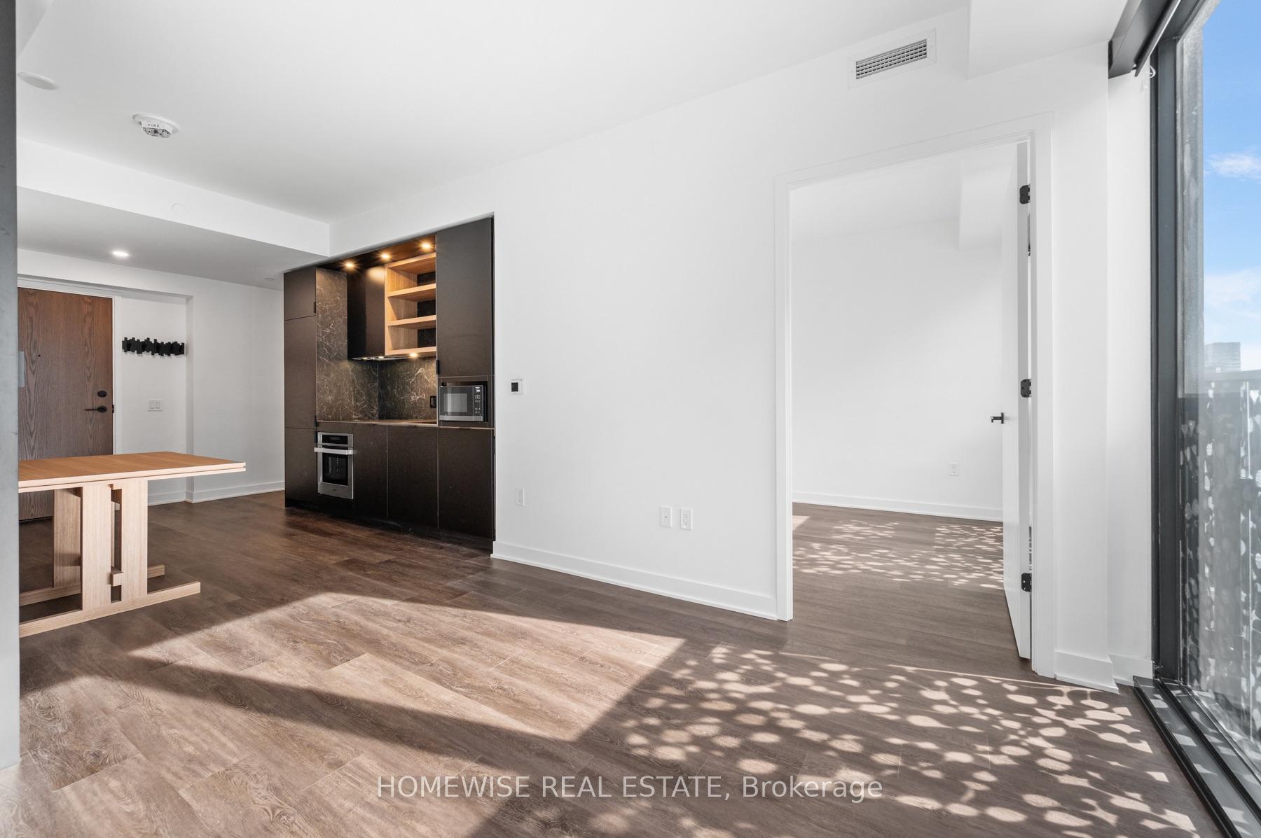 Photo 8 of Unit 4506, 55 Charles Street E, Toronto, Church-Yonge Corridor — HOMEH
