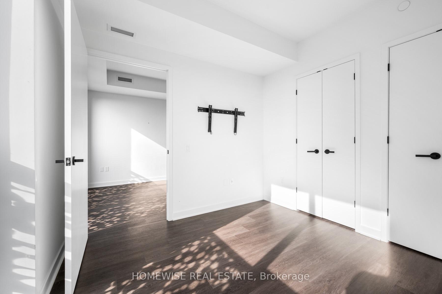 Photo 12 of Unit 4506, 55 Charles Street E, Toronto, Church-Yonge Corridor — HOMEH