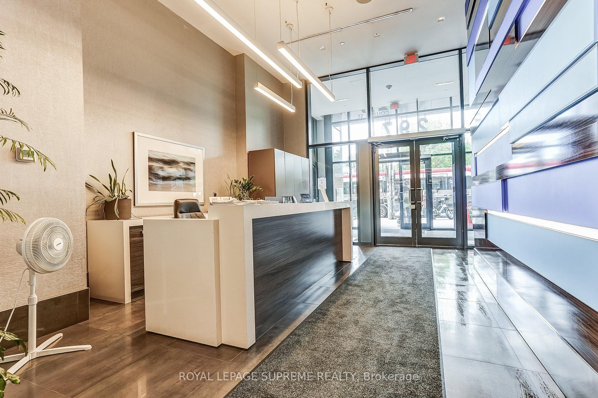Photo 5 of Unit 720, 297 College Street, Toronto, Kensington-Chinatown — HOMEH