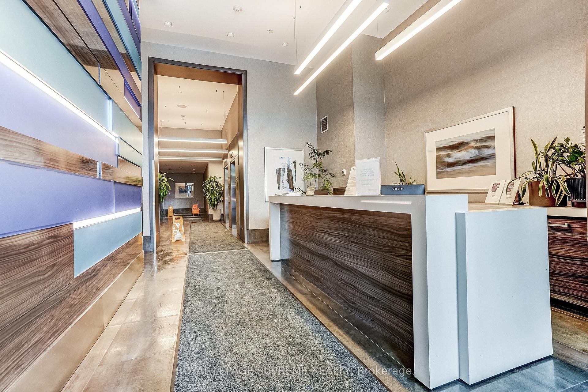 Photo 6 of Unit 720, 297 College Street, Toronto, Kensington-Chinatown — HOMEH