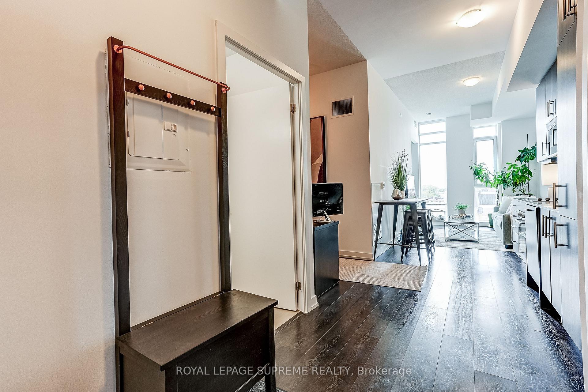 Photo 9 of Unit 720, 297 College Street, Toronto, Kensington-Chinatown — HOMEH