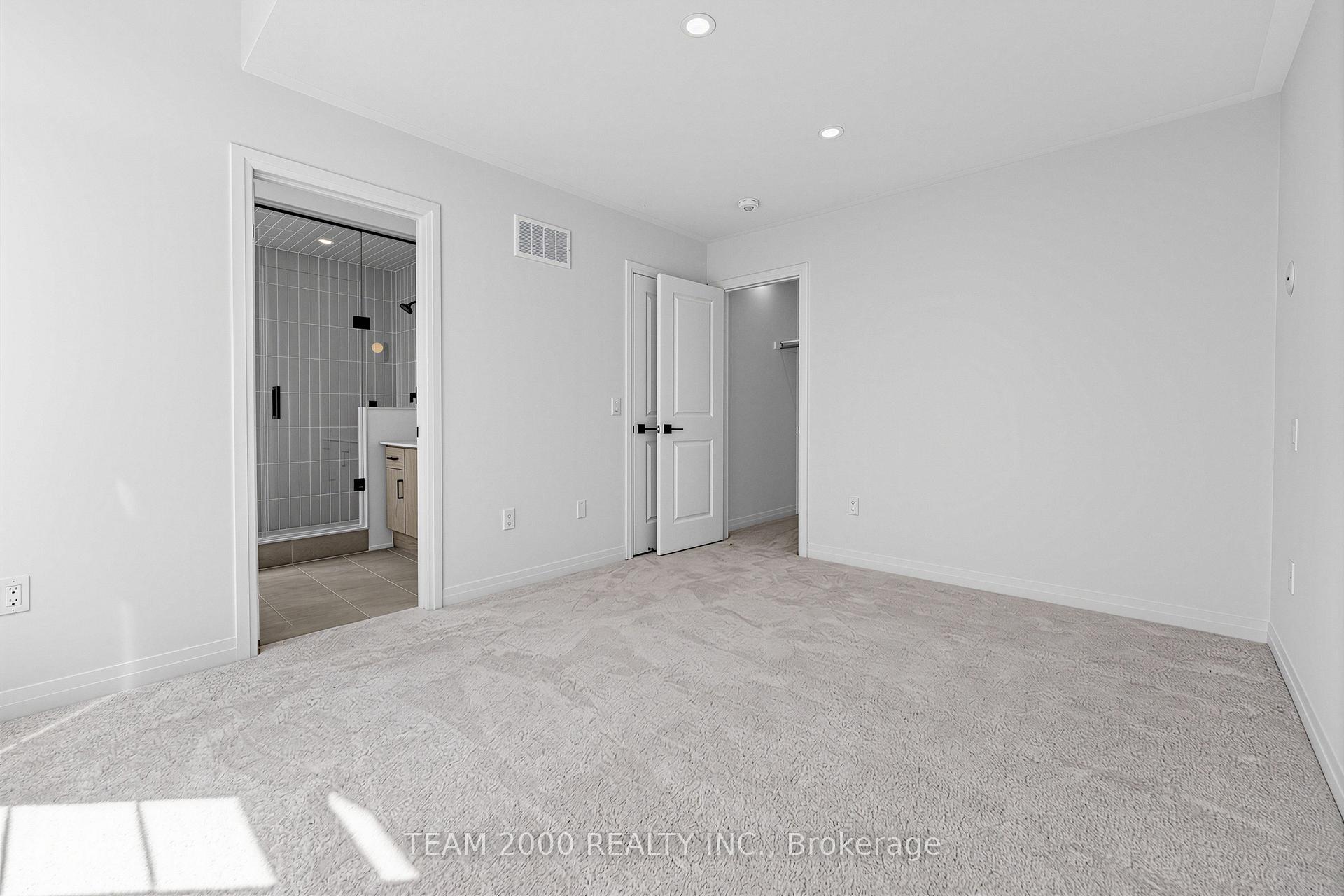 Photo 23 of 188 Spitfire Drive, Hamilton, Mount Hope — HOMEH