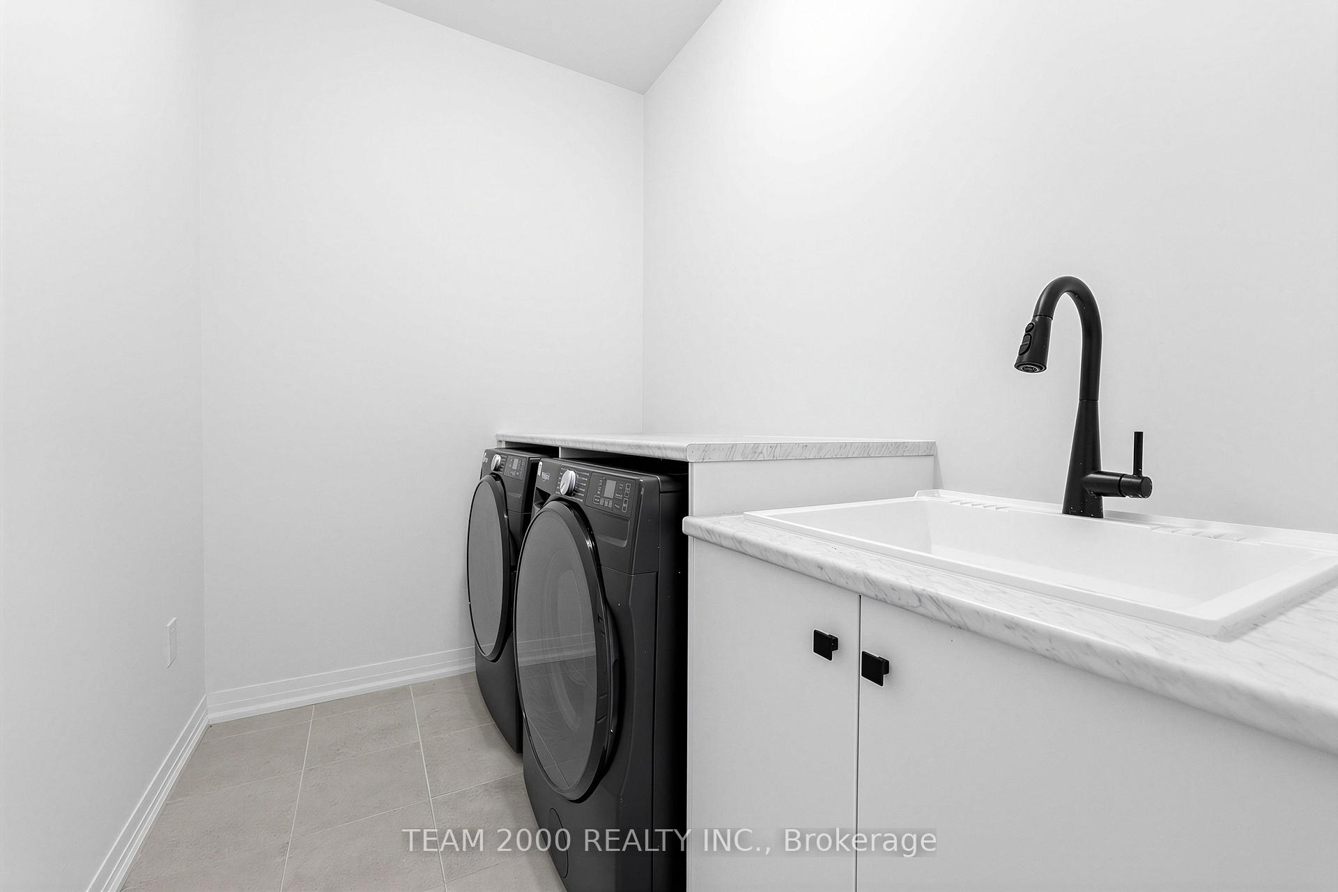 Photo 31 of 188 Spitfire Drive, Hamilton, Mount Hope — HOMEH