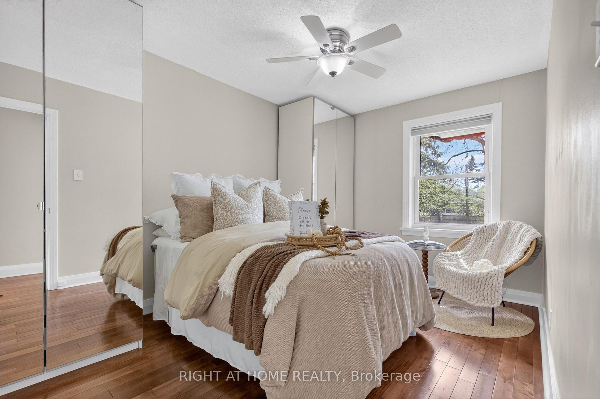 Photo 11 of 77 Elma Street, Etobicoke, Mimico — HOMEH