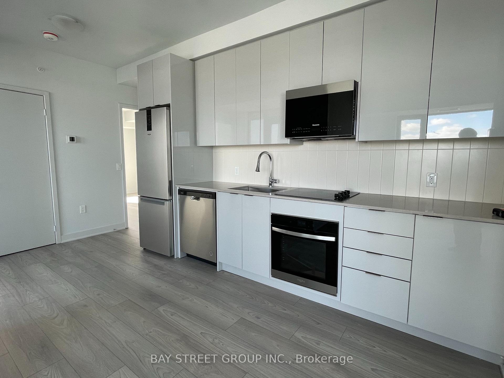 Photo 6 of Unit 4802, 2920 Highway 7 Road, Vaughan, Concord — HOMEH