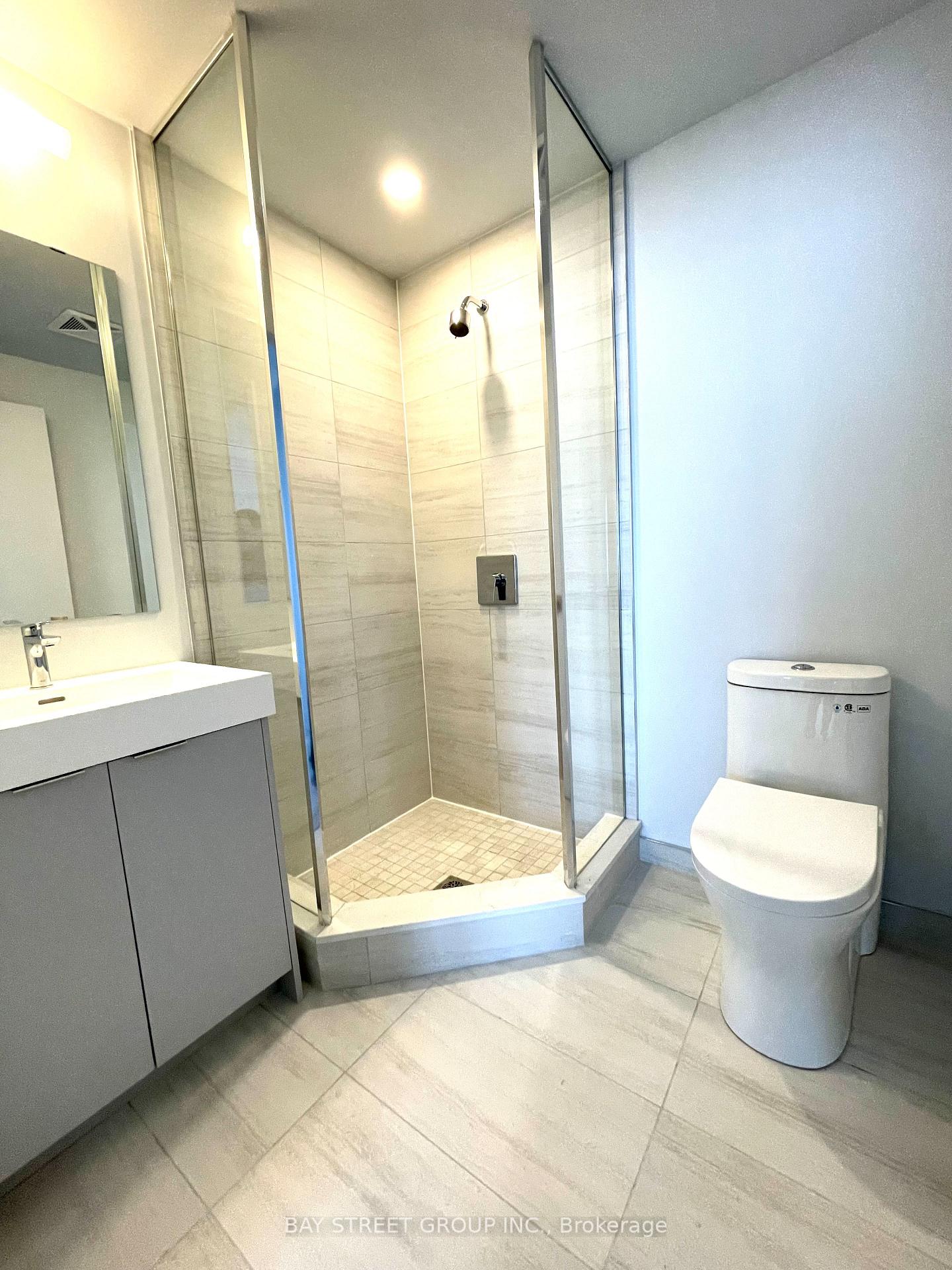 Photo 13 of Unit 4802, 2920 Highway 7 Road, Vaughan, Concord — HOMEH