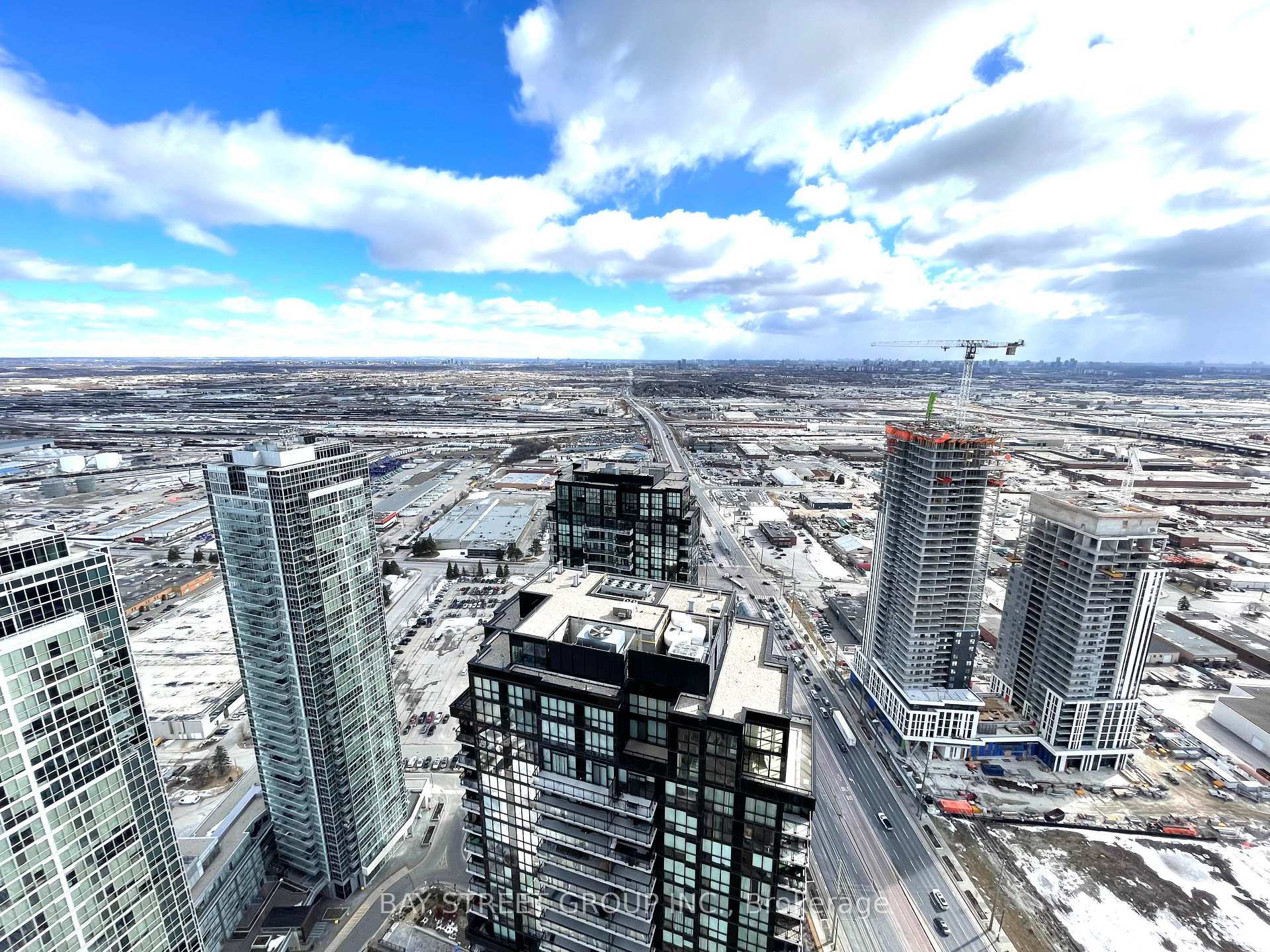 Photo 15 of Unit 4802, 2920 Highway 7 Road, Vaughan, Concord — HOMEH