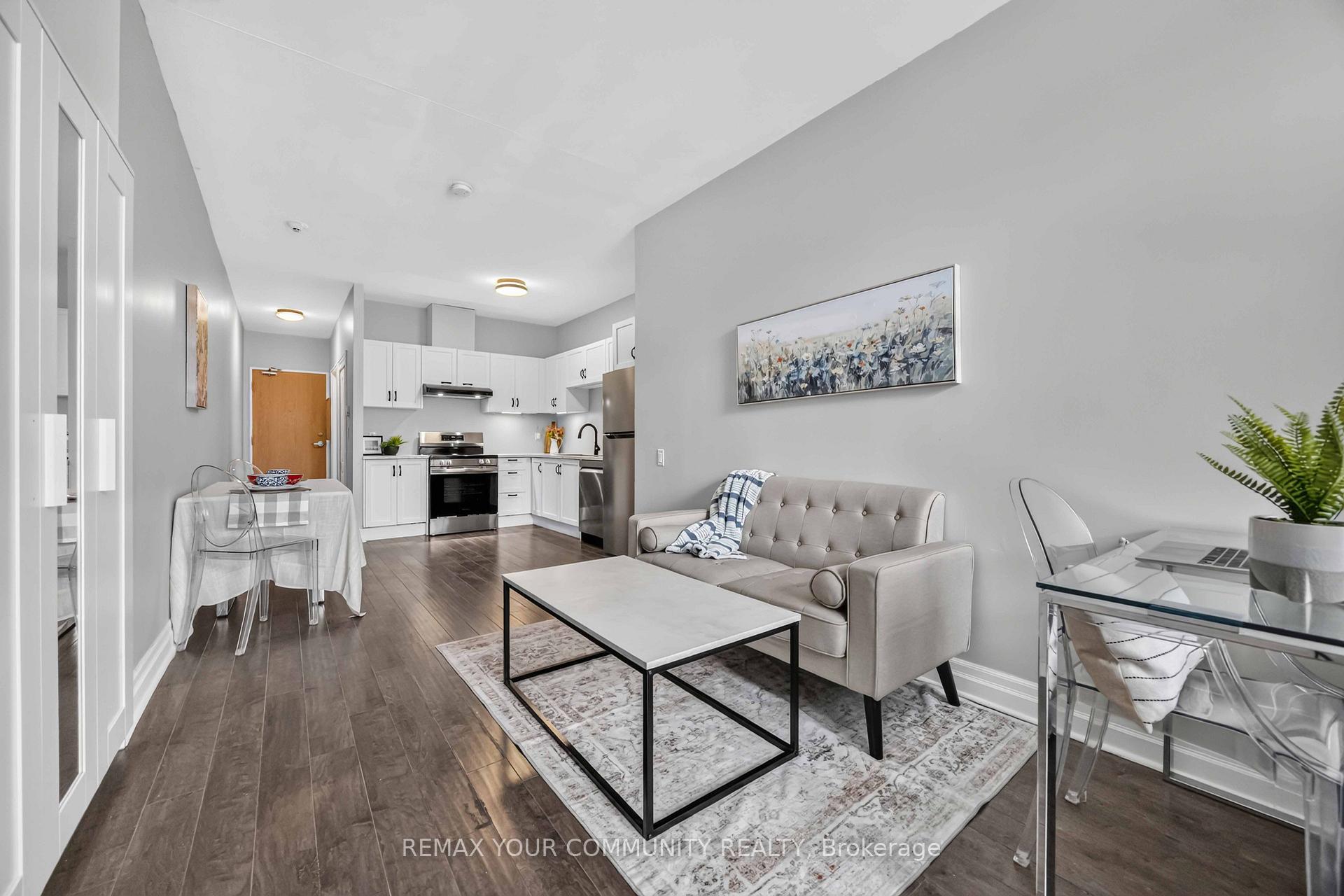 Photo of Unit 101, 44 Bond Street W