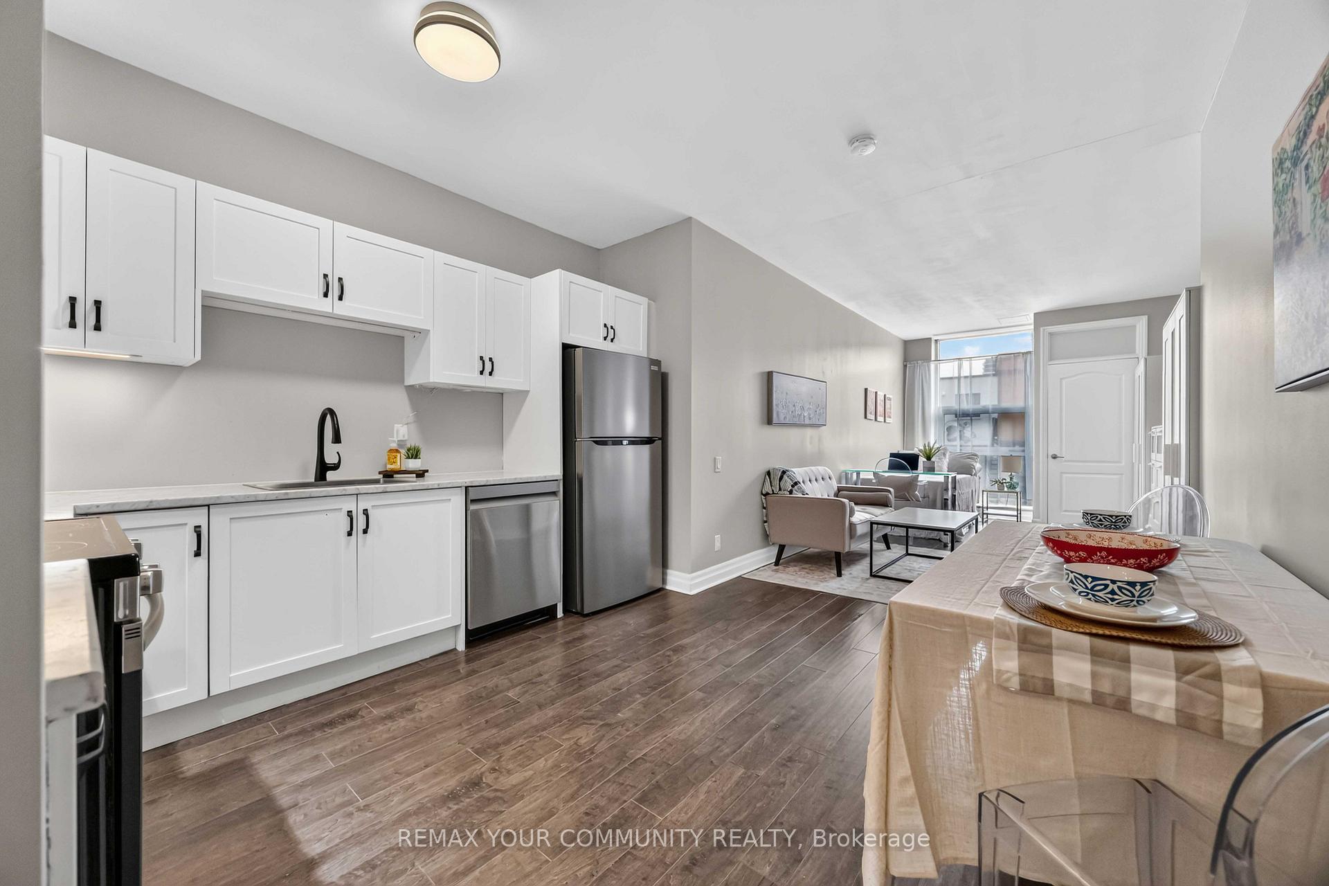 Photo 4 of Unit 101, 44 Bond Street W, Oshawa, O'Neill — HOMEH