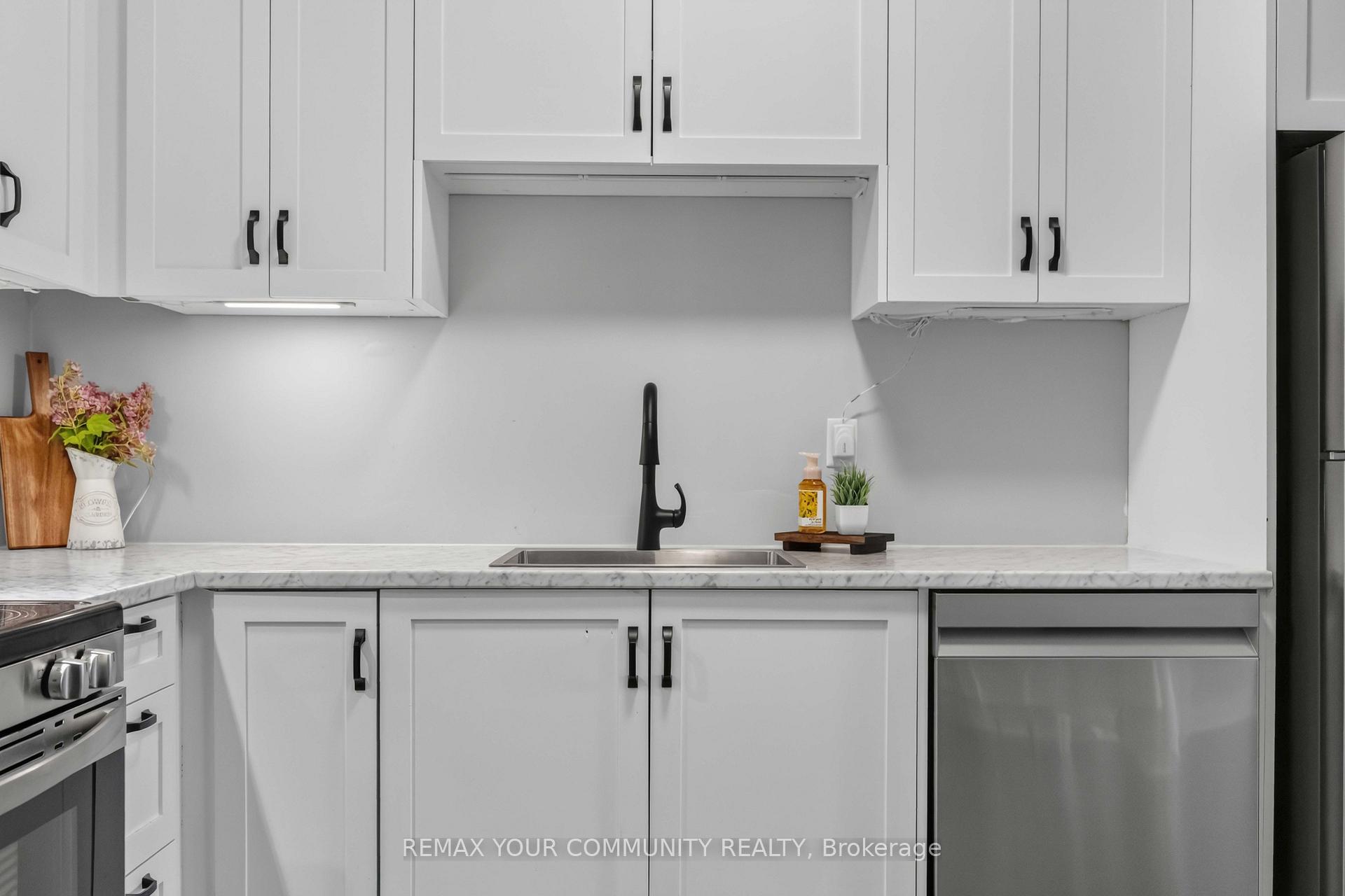 Photo 10 of Unit 101, 44 Bond Street W, Oshawa, O'Neill — HOMEH