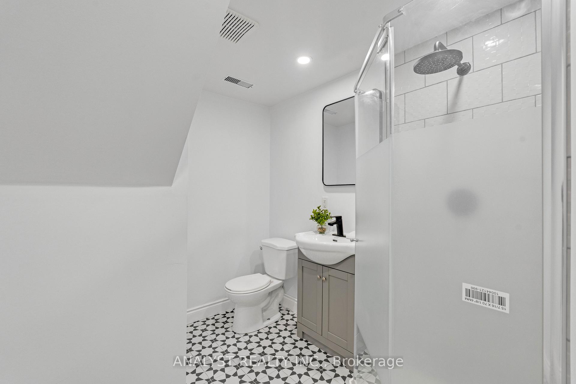 Photo 19 of 19 Pine Park Boulevard, Adjala-Tosorontio, Everett — HOMEH