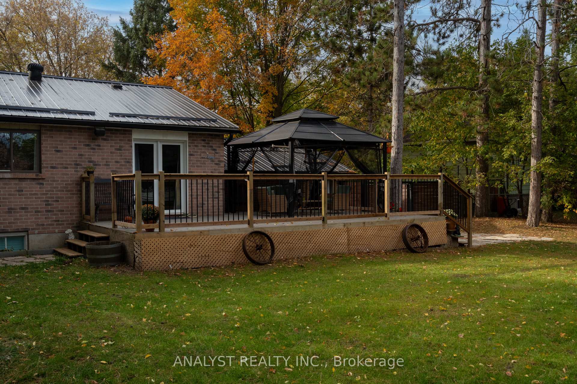 Photo 28 of 19 Pine Park Boulevard, Adjala-Tosorontio, Everett — HOMEH