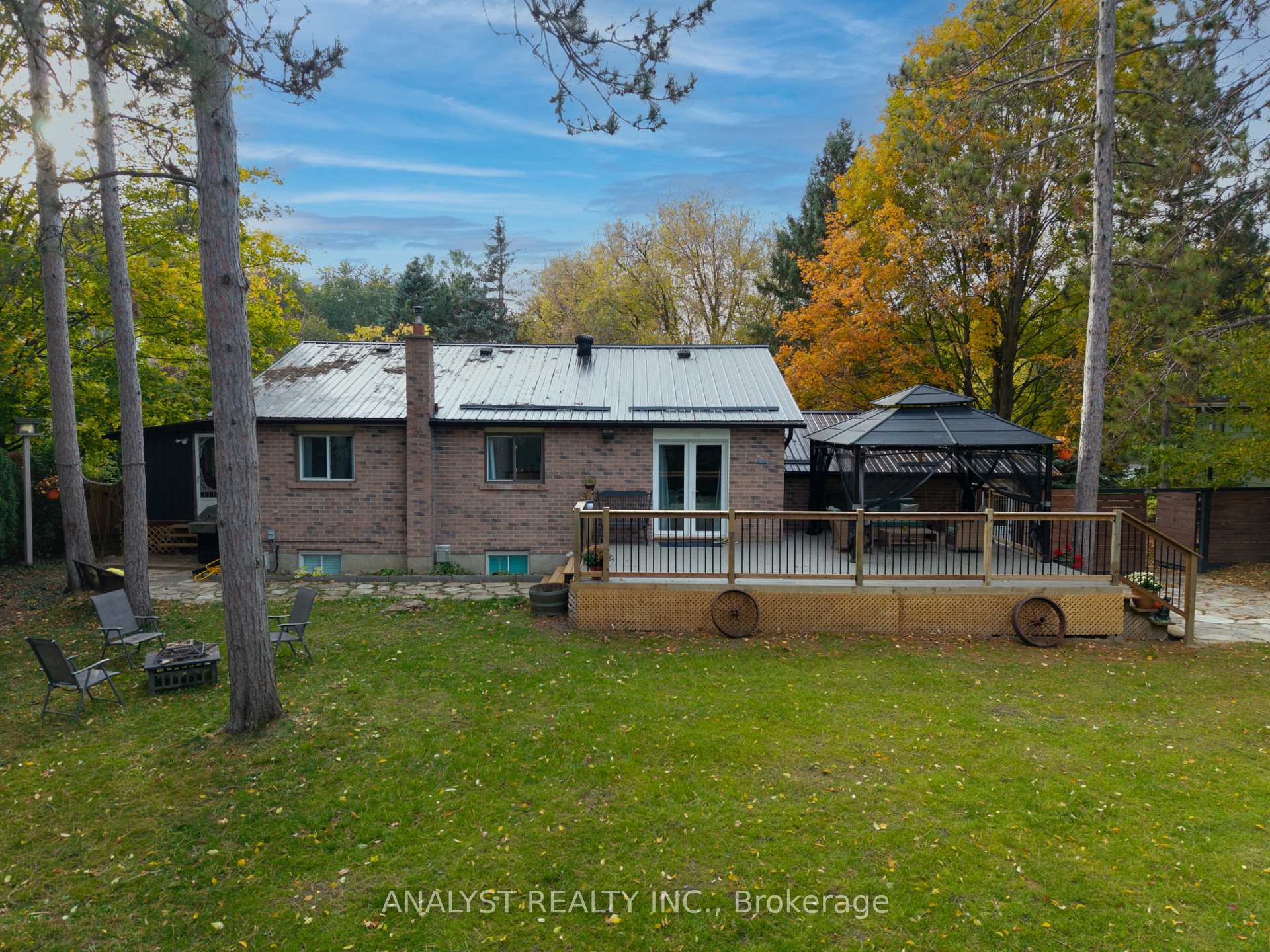 Photo 44 of 19 Pine Park Boulevard, Adjala-Tosorontio, Everett — HOMEH