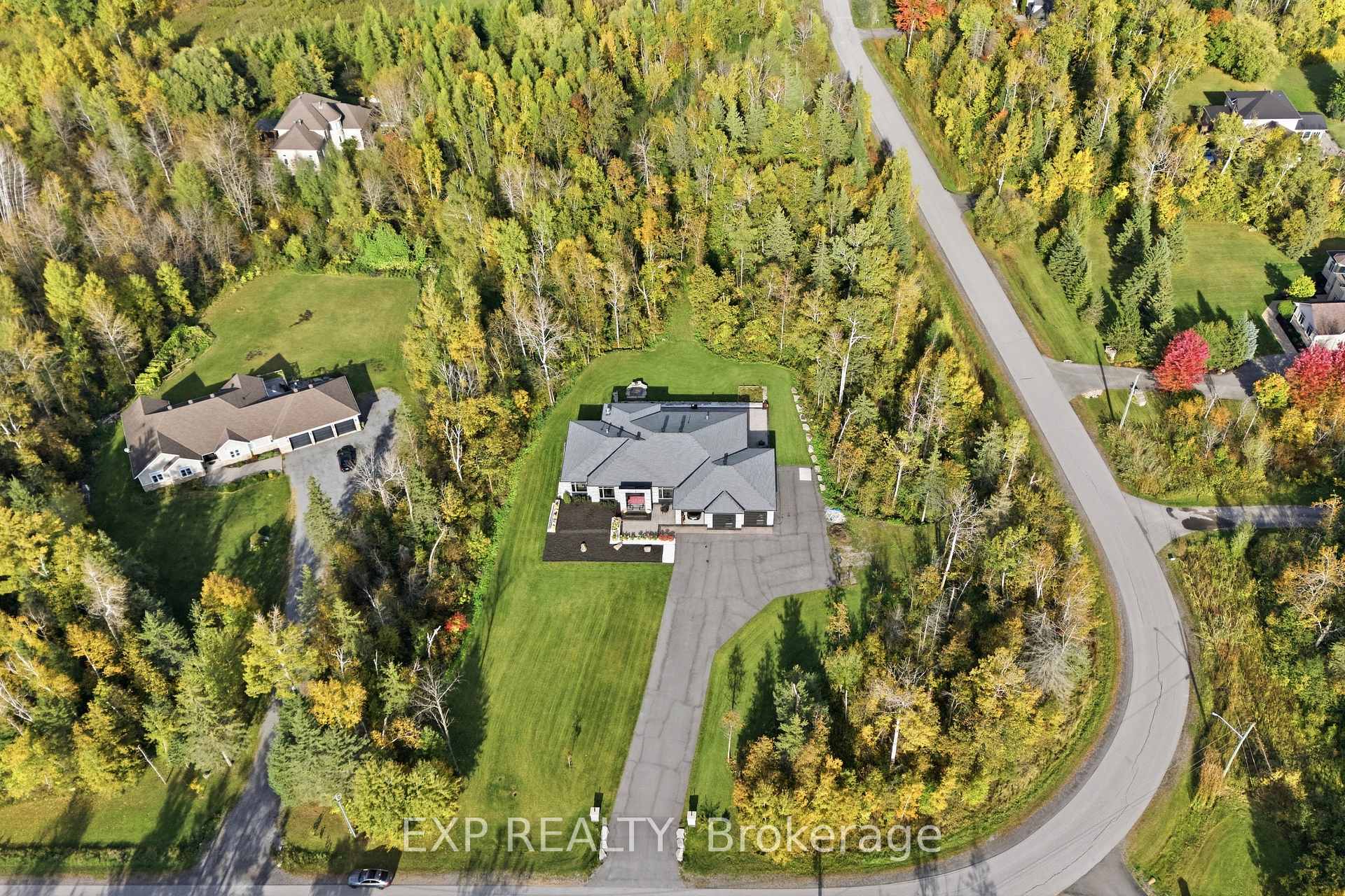 Photo 2 of 157 Wilbert Cox Drive, Ottawa, Huntley Ward (South East) — HOMEH
