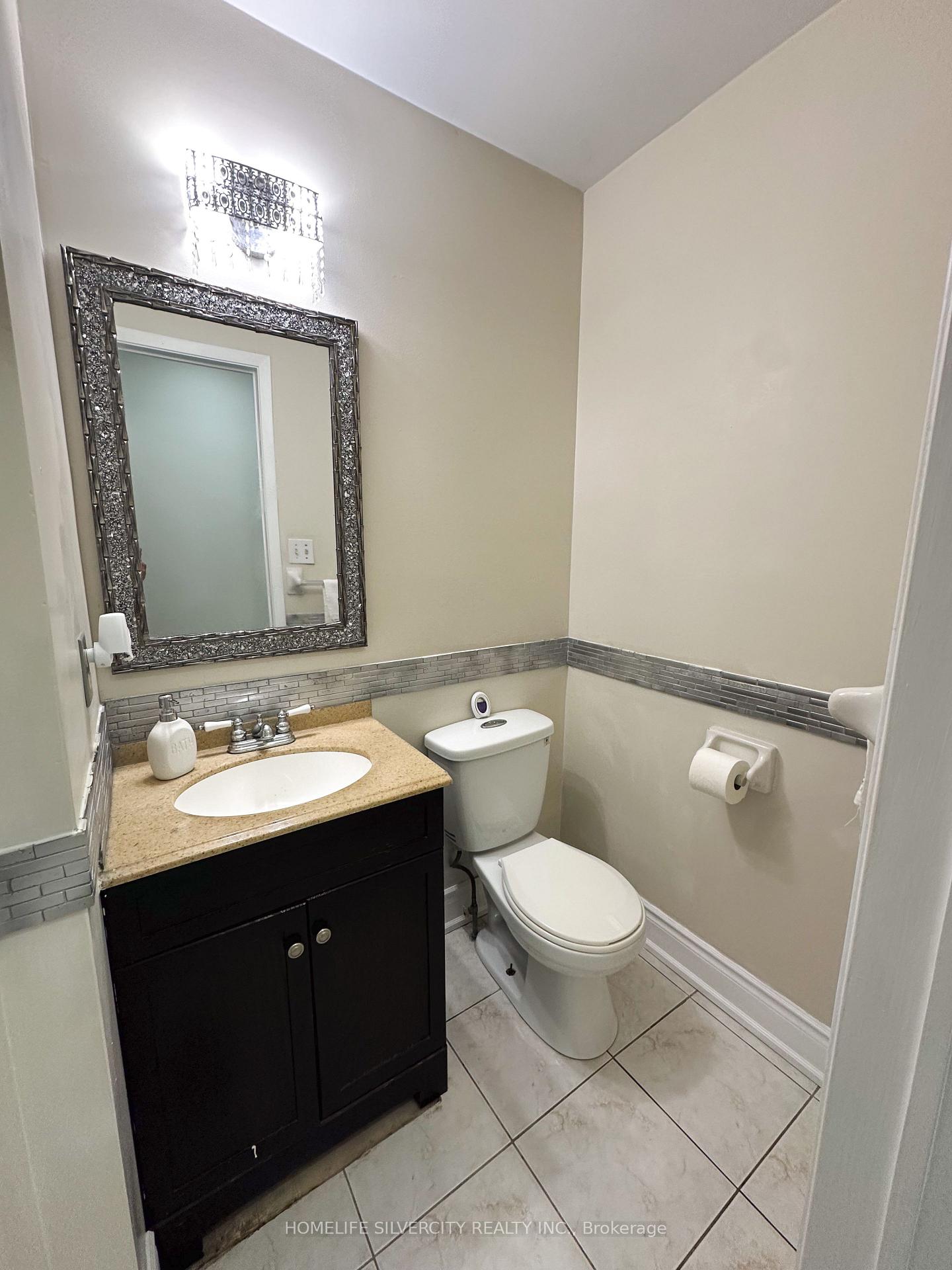 Photo 17 of 200 Conestoga Drive, Brampton, Heart Lake West — HOMEH