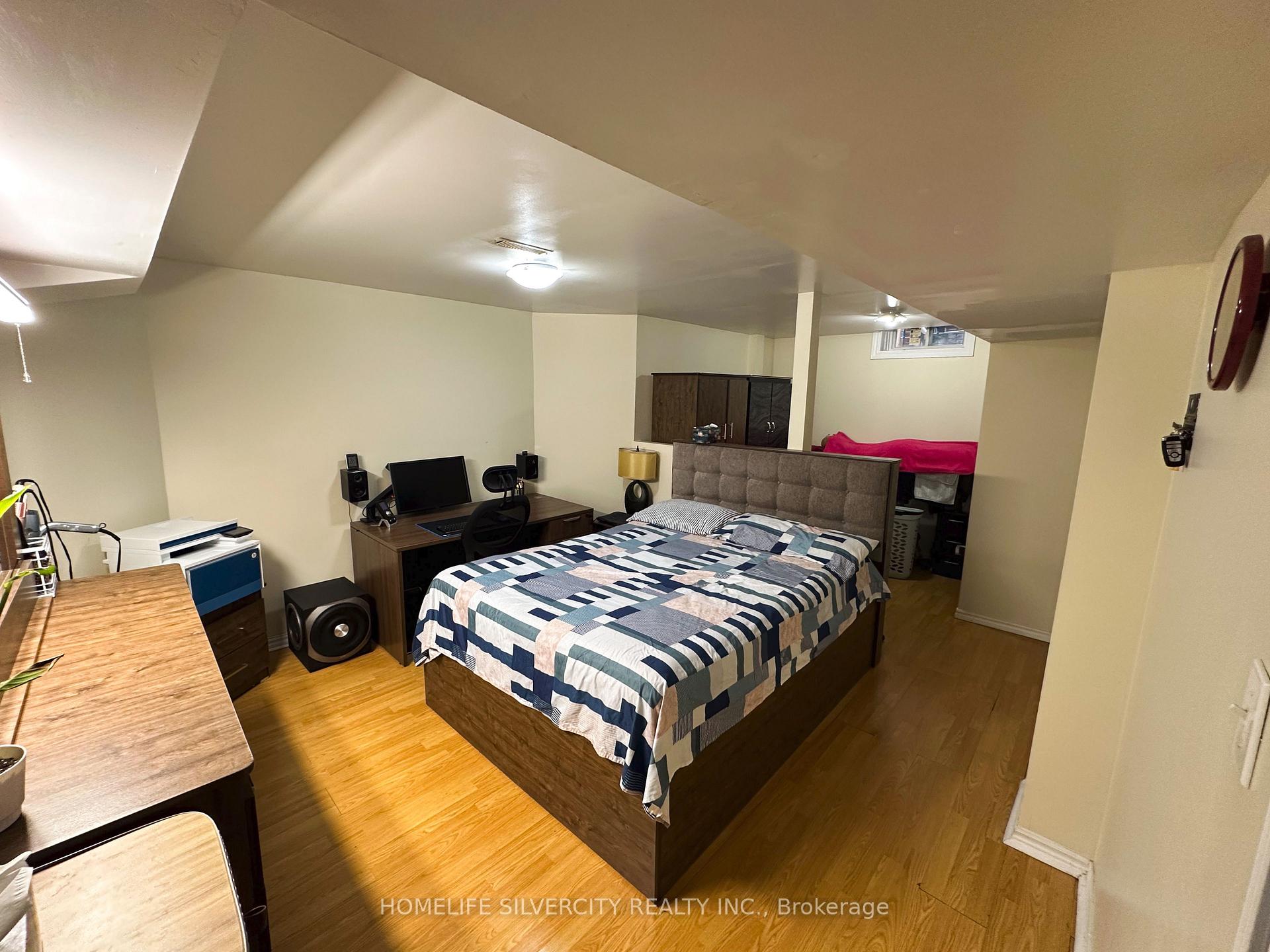 Photo 44 of 200 Conestoga Drive, Brampton, Heart Lake West — HOMEH