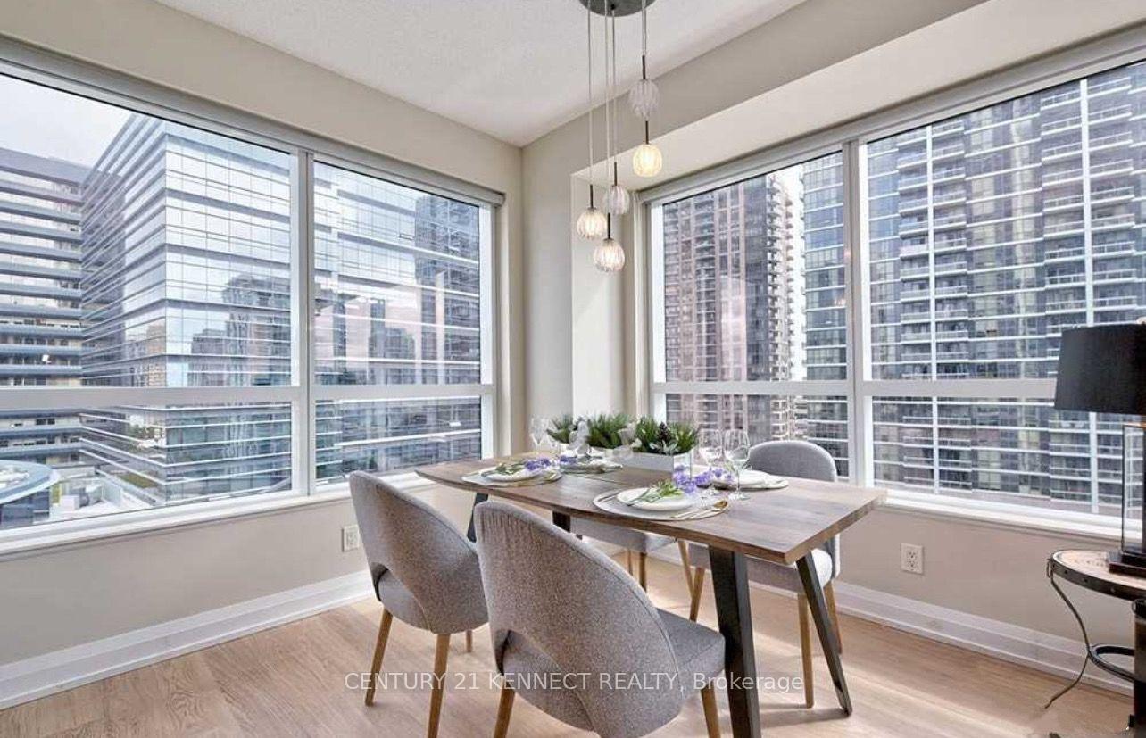Photo 10 of Unit 1005, 2 Anndale Drive, North York, Willowdale East — HOMEH